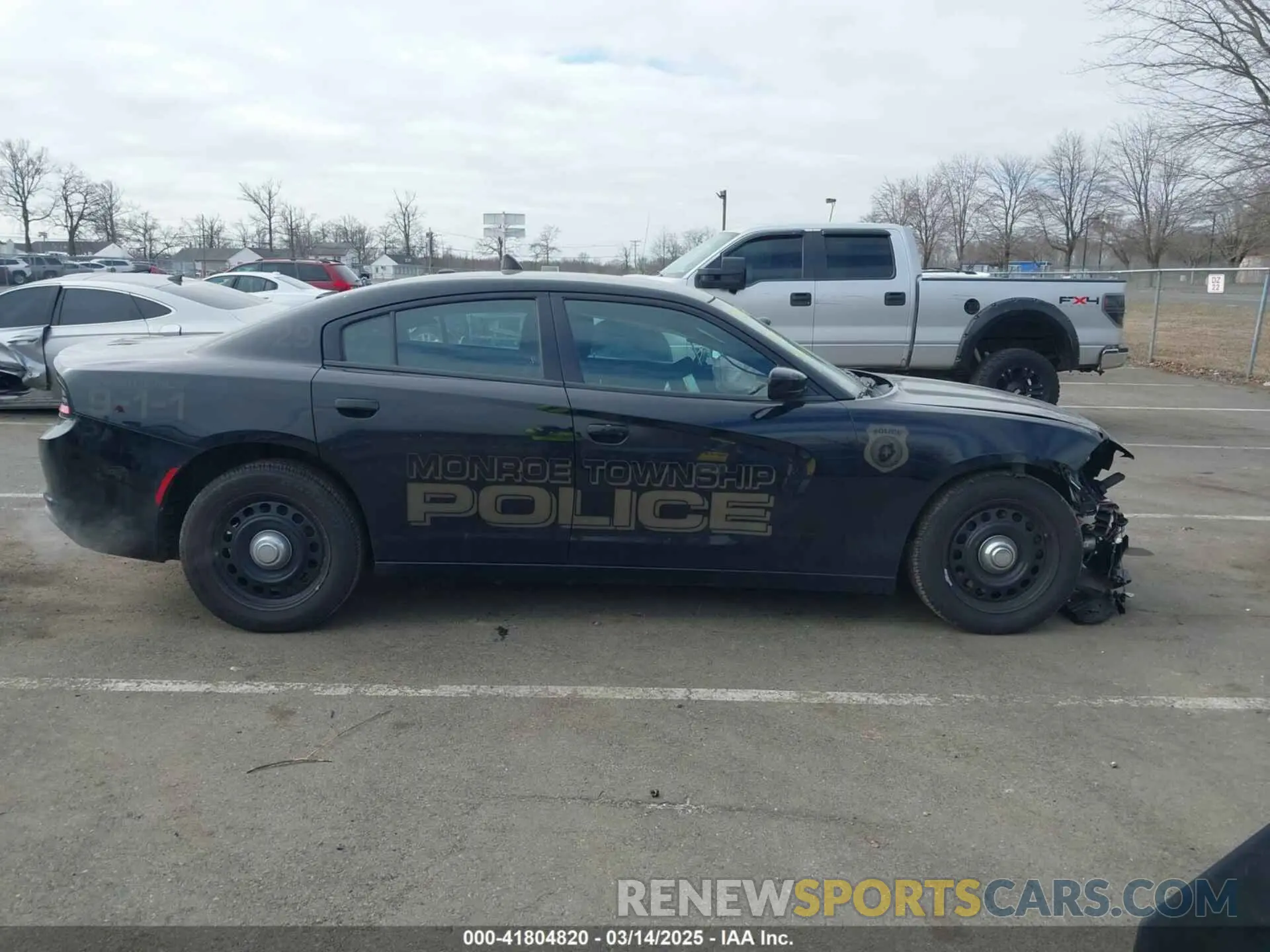 12 Photograph of a damaged car 2C3CDXKTXKH582340 DODGE CHARGER 2019