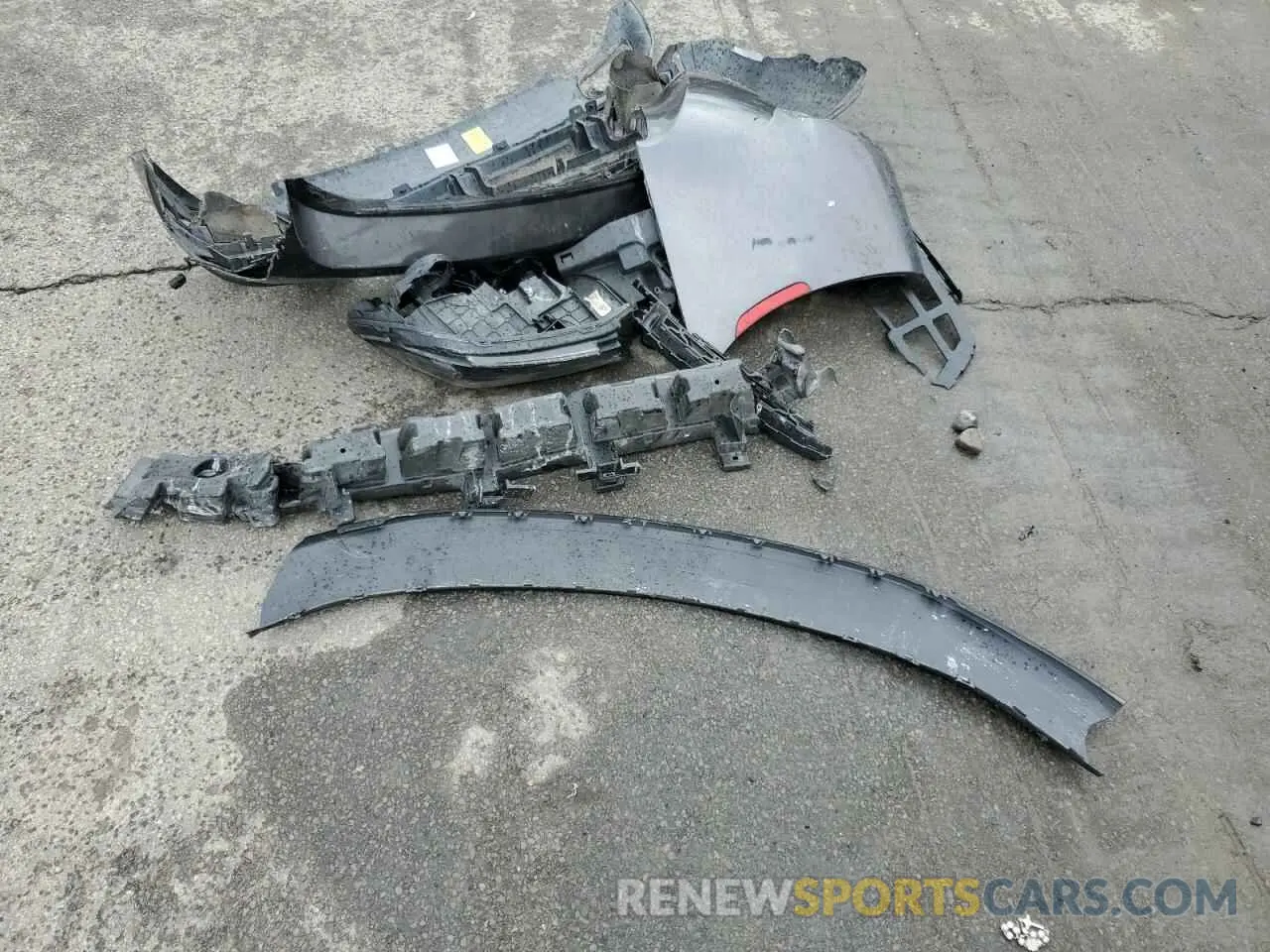 12 Photograph of a damaged car 2C3CDXBG0LH215824 DODGE CHARGER 2020