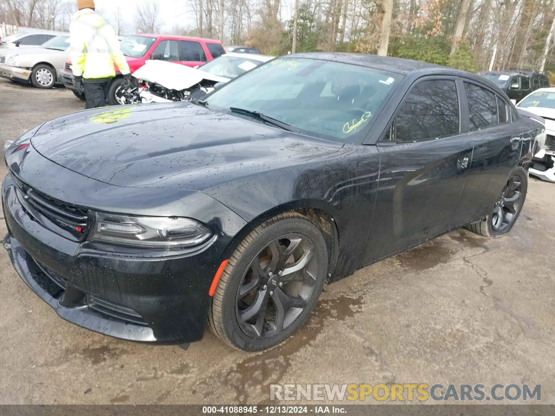 2 Фотография поврежденного автомобиля 2C3CDXBG0LH237970 DODGE CHARGER 2020