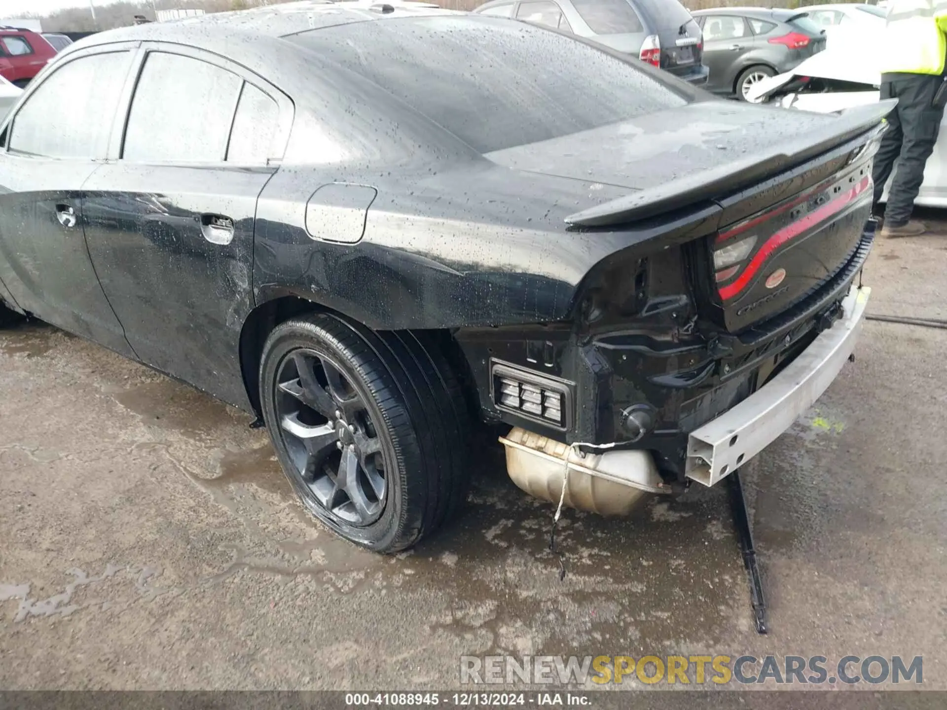6 Фотография поврежденного автомобиля 2C3CDXBG0LH237970 DODGE CHARGER 2020