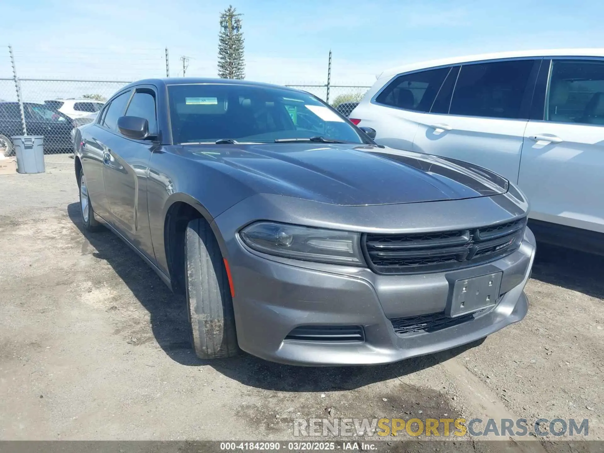 1 Photograph of a damaged car 2C3CDXBG1LH211605 DODGE CHARGER 2020
