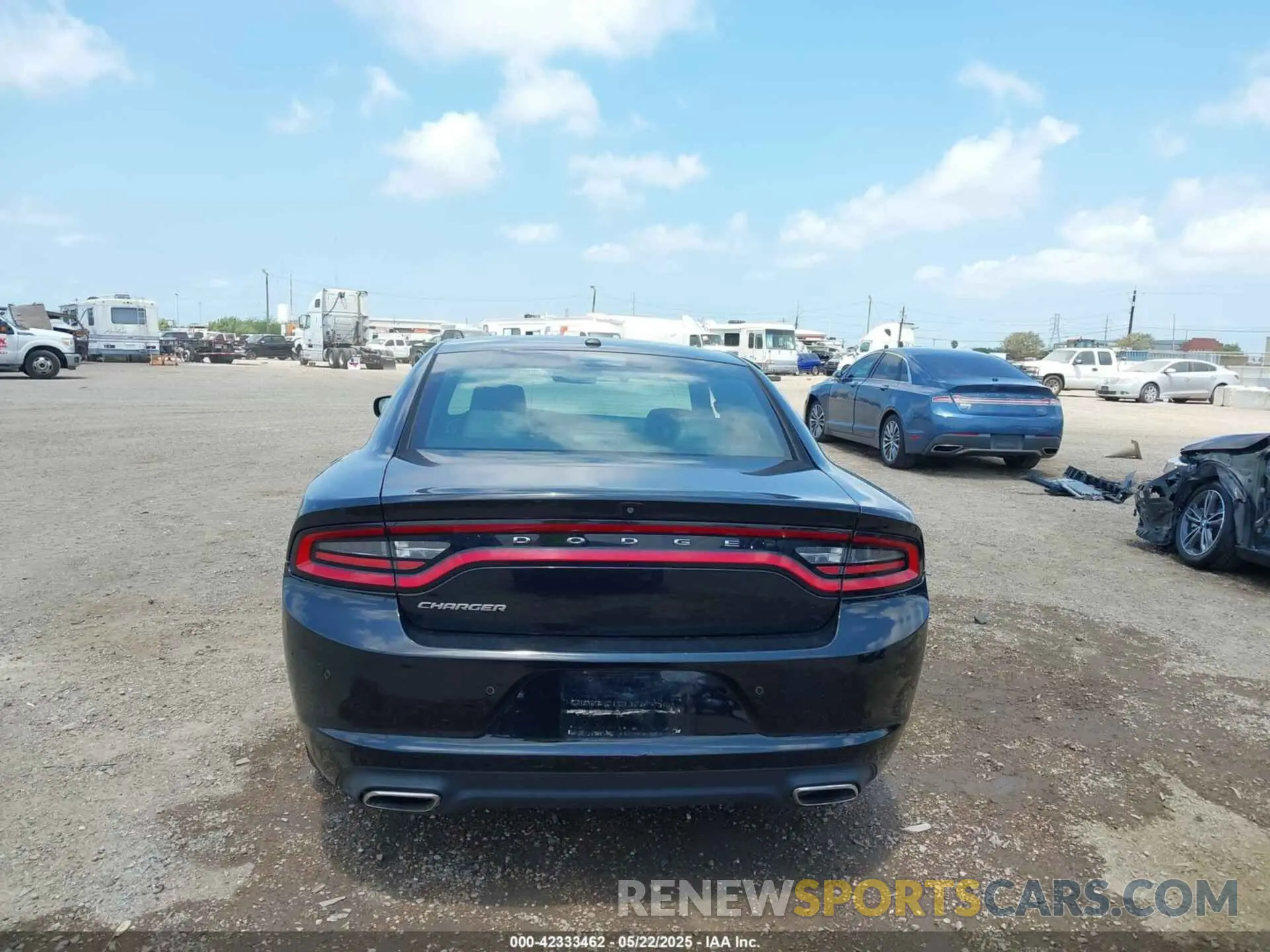 16 Photograph of a damaged car 2C3CDXBG2LH152967 DODGE CHARGER 2020