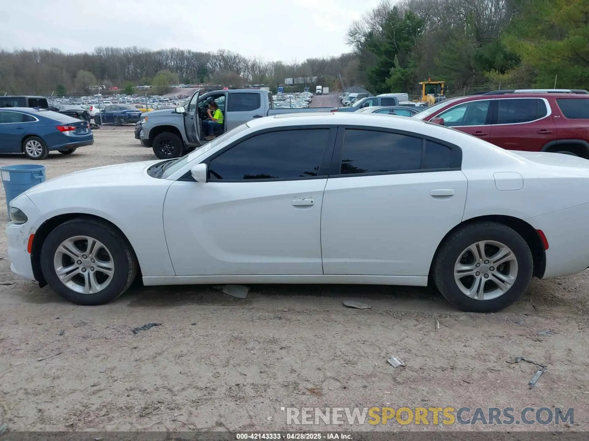 15 Фотография поврежденного автомобиля 2C3CDXBG4LH213896 DODGE CHARGER 2020