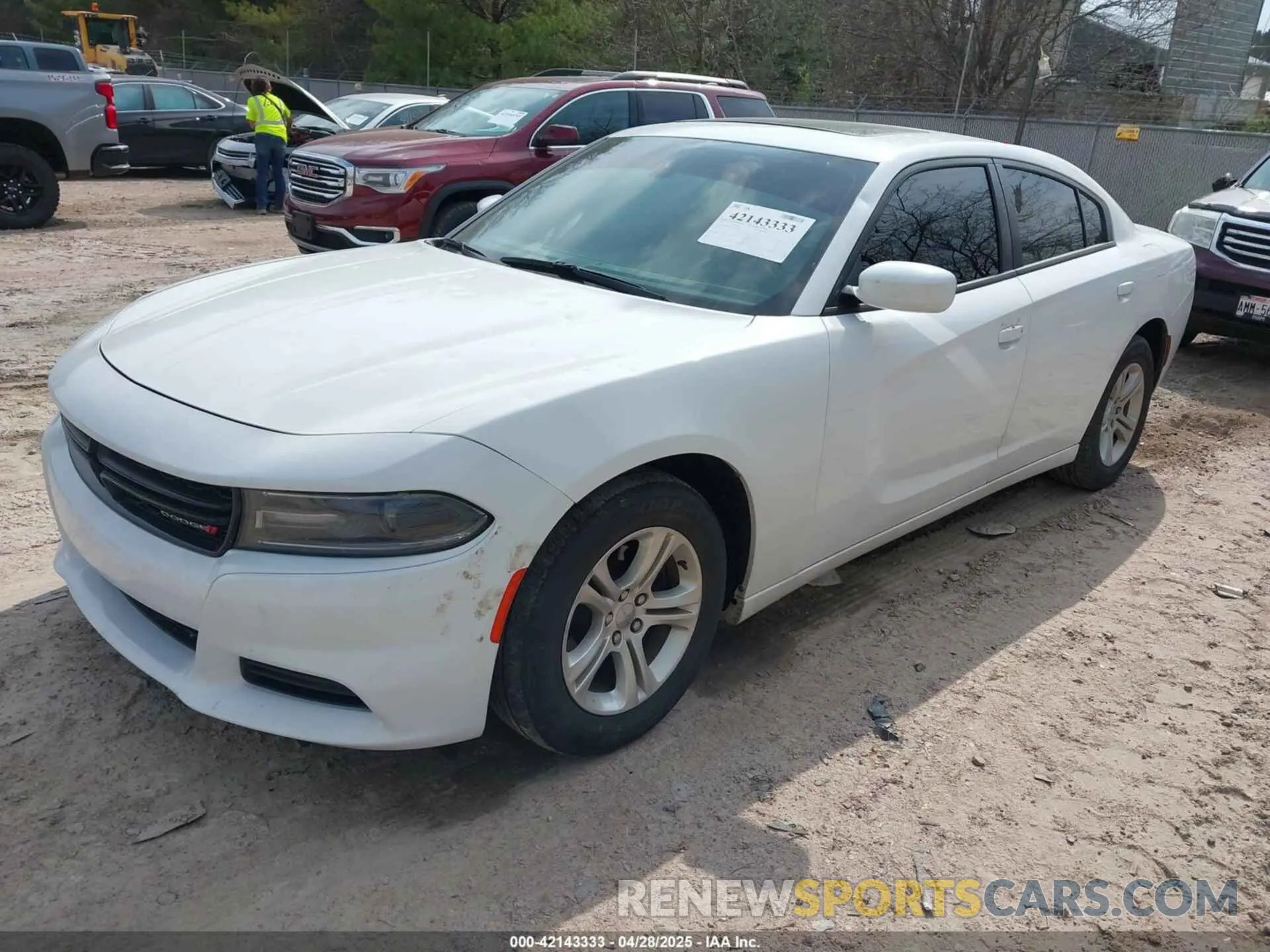 2 Фотография поврежденного автомобиля 2C3CDXBG4LH213896 DODGE CHARGER 2020