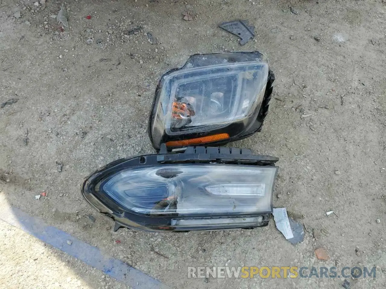 12 Photograph of a damaged car 2C3CDXBG4LH232691 DODGE CHARGER 2020