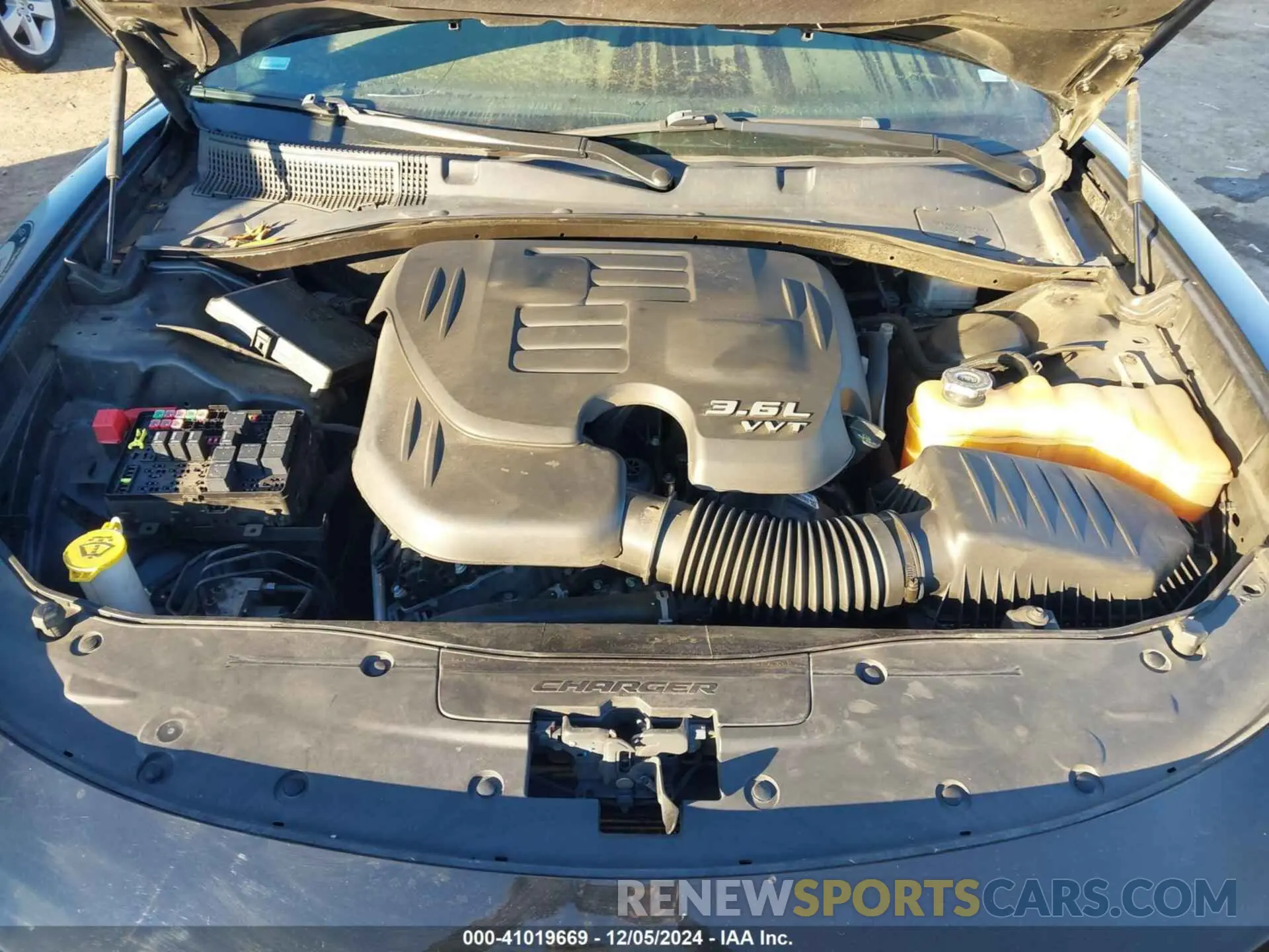 10 Фотография поврежденного автомобиля 2C3CDXBG5LH144720 DODGE CHARGER 2020
