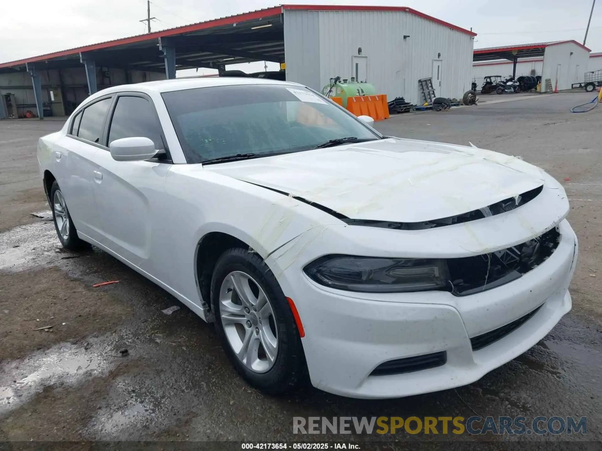 1 Photograph of a damaged car 2C3CDXBG8LH116619 DODGE CHARGER 2020