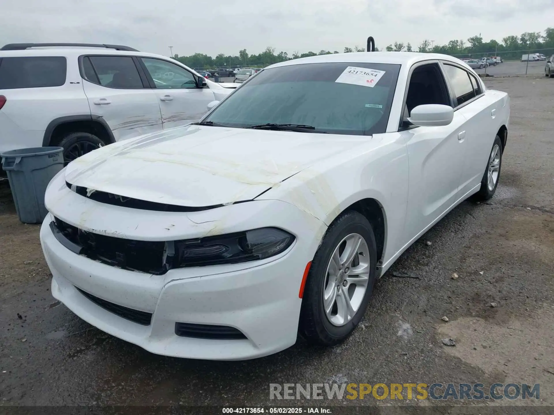 2 Photograph of a damaged car 2C3CDXBG8LH116619 DODGE CHARGER 2020