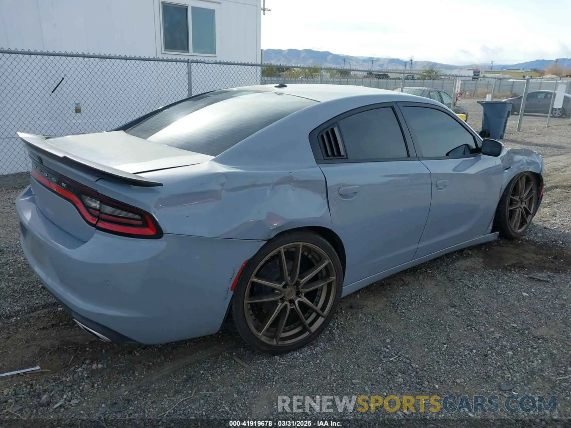 4 Фотография поврежденного автомобиля 2C3CDXBG8LH203193 DODGE CHARGER 2020