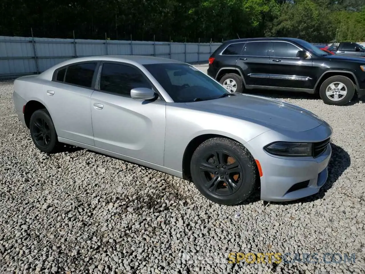 4 Photograph of a damaged car 2C3CDXBGXLH163537 DODGE CHARGER 2020