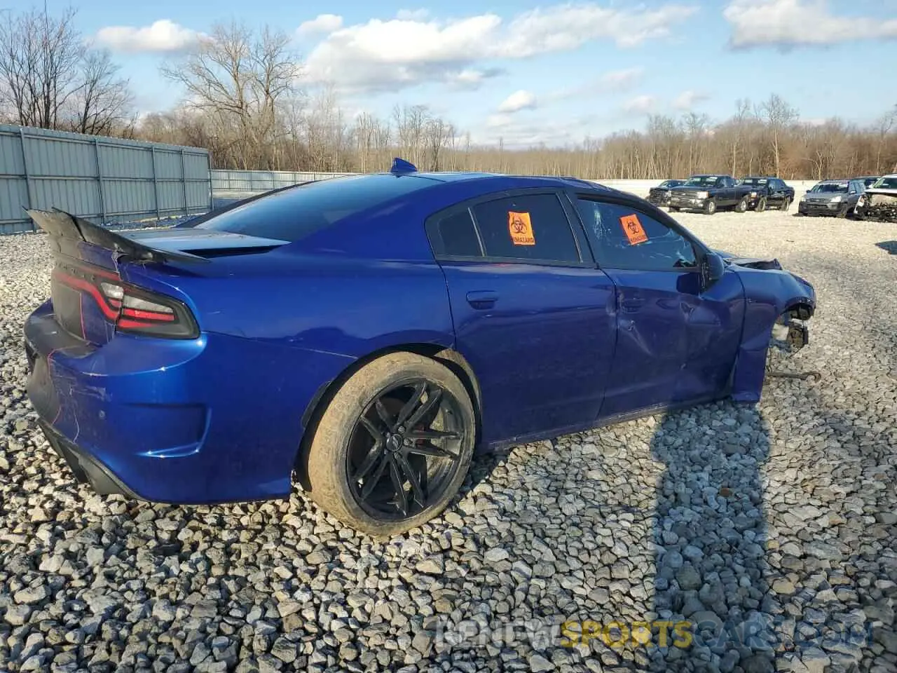 3 Фотография поврежденного автомобиля 2C3CDXCT1LH107577 DODGE CHARGER 2020