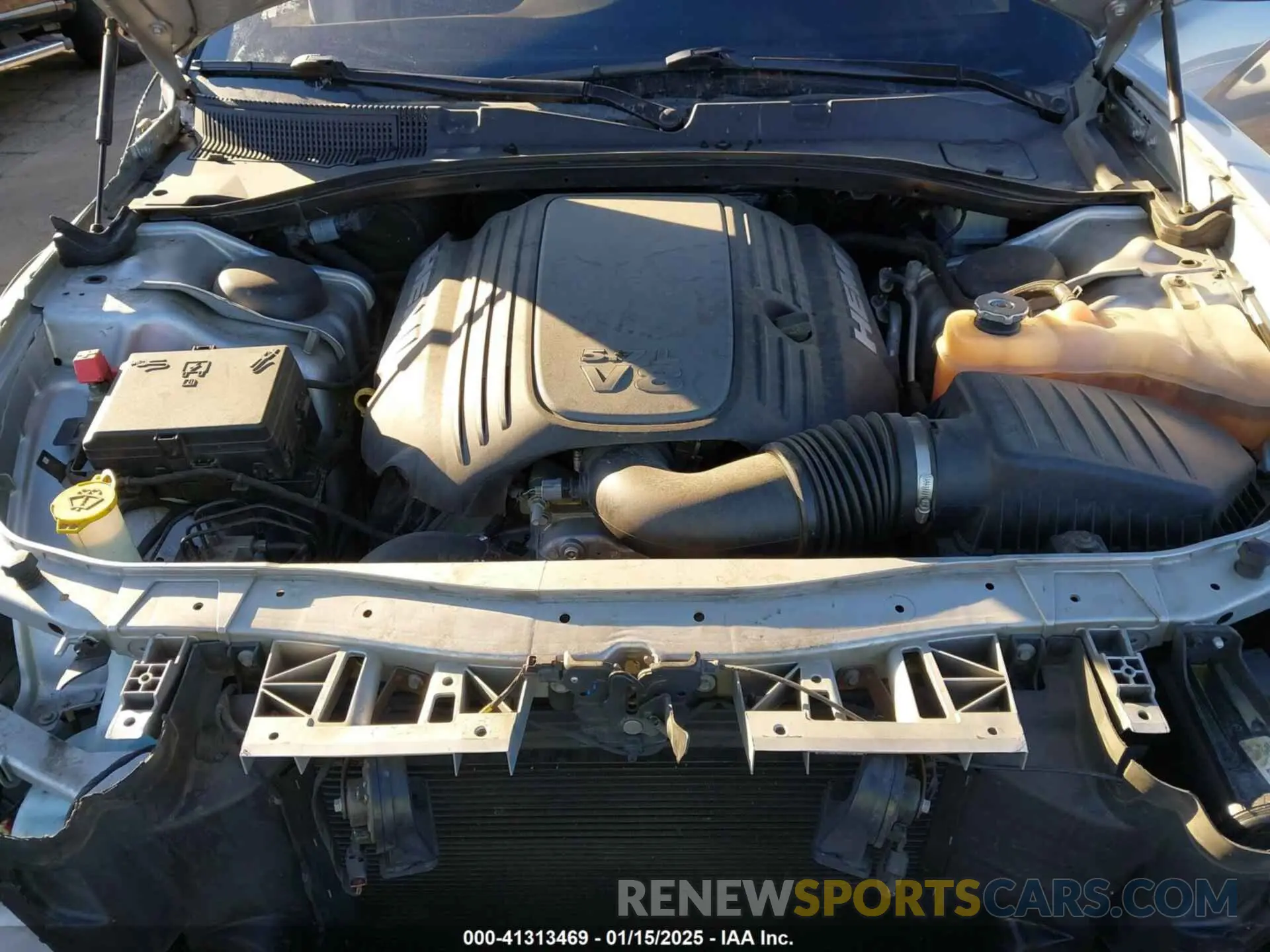 10 Photograph of a damaged car 2C3CDXCT1LH219604 DODGE CHARGER 2020