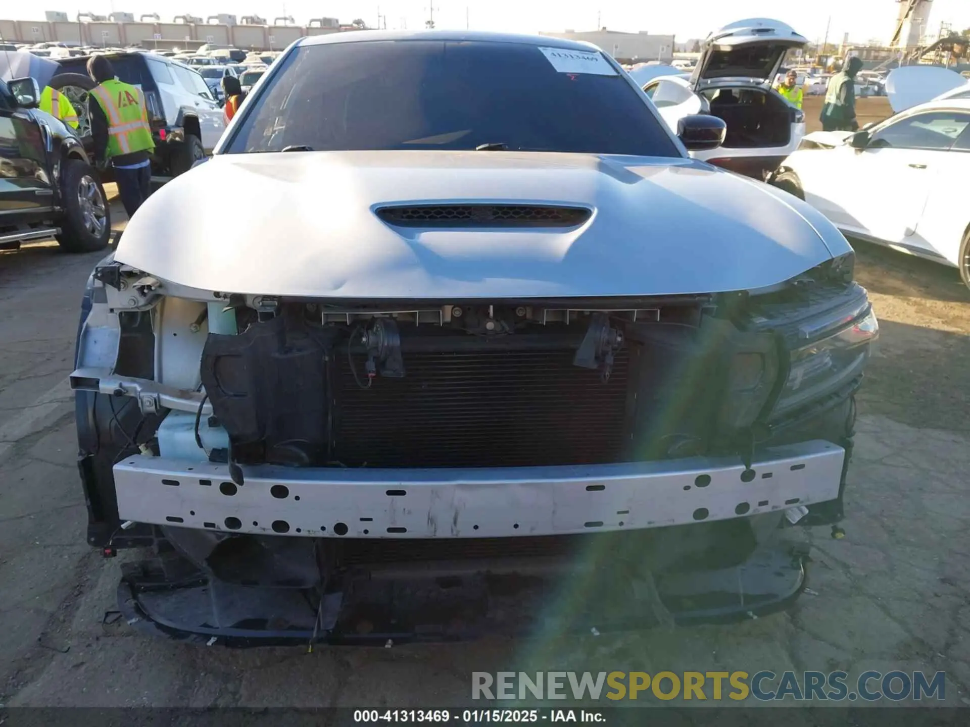 13 Photograph of a damaged car 2C3CDXCT1LH219604 DODGE CHARGER 2020