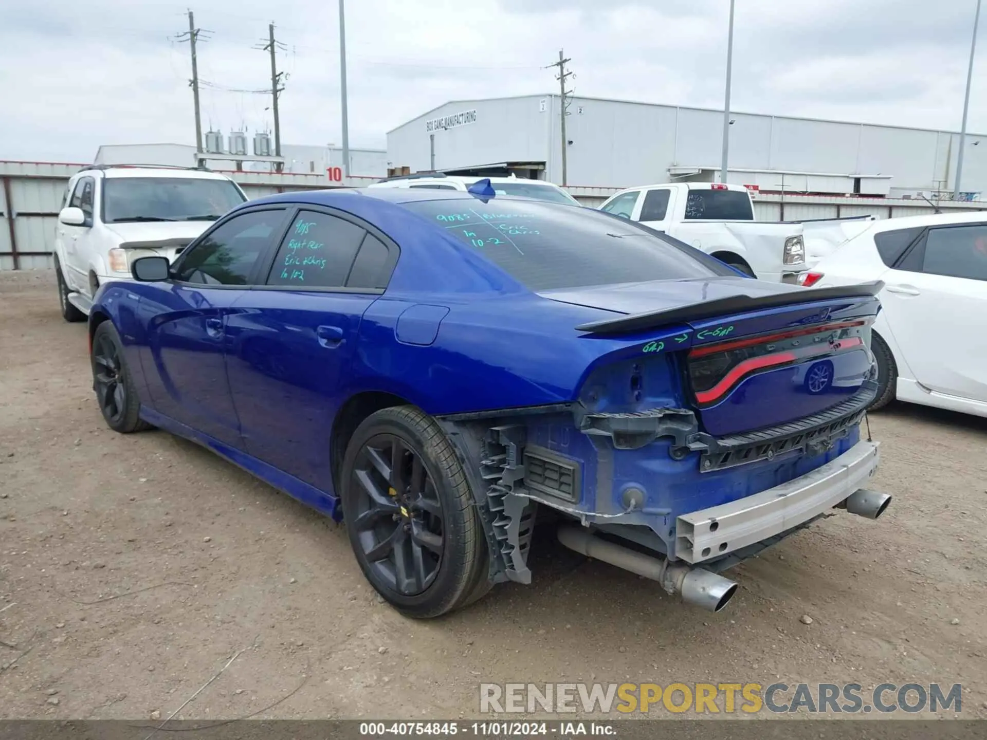 3 Фотография поврежденного автомобиля 2C3CDXCT3LH238249 DODGE CHARGER 2020