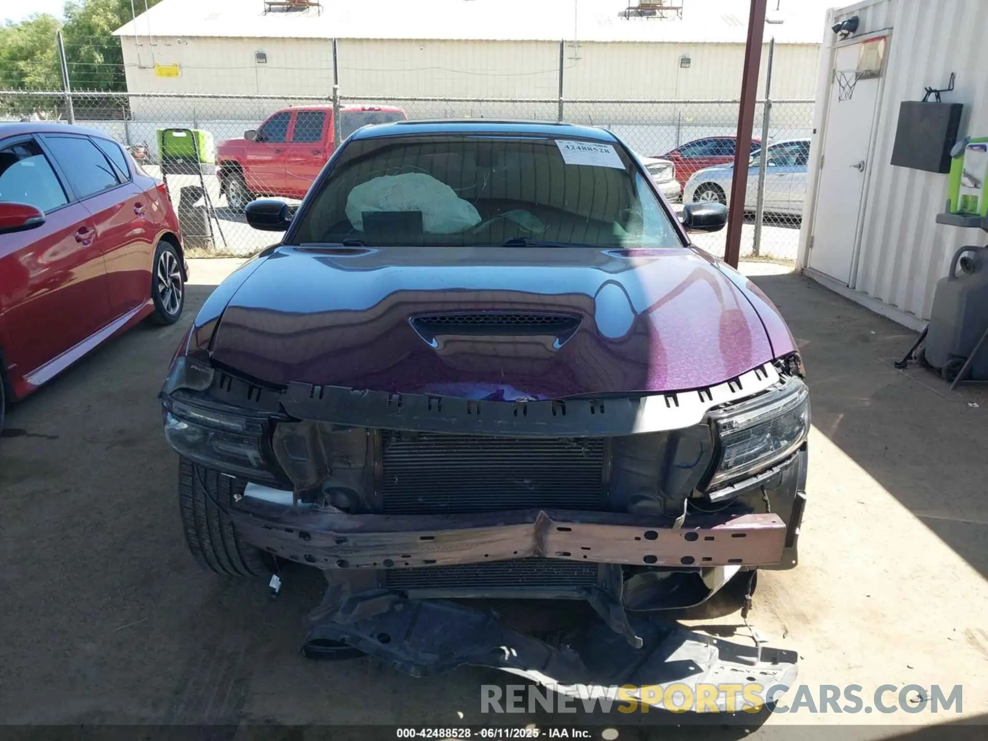 13 Photograph of a damaged car 2C3CDXCT5LH176384 DODGE CHARGER 2020