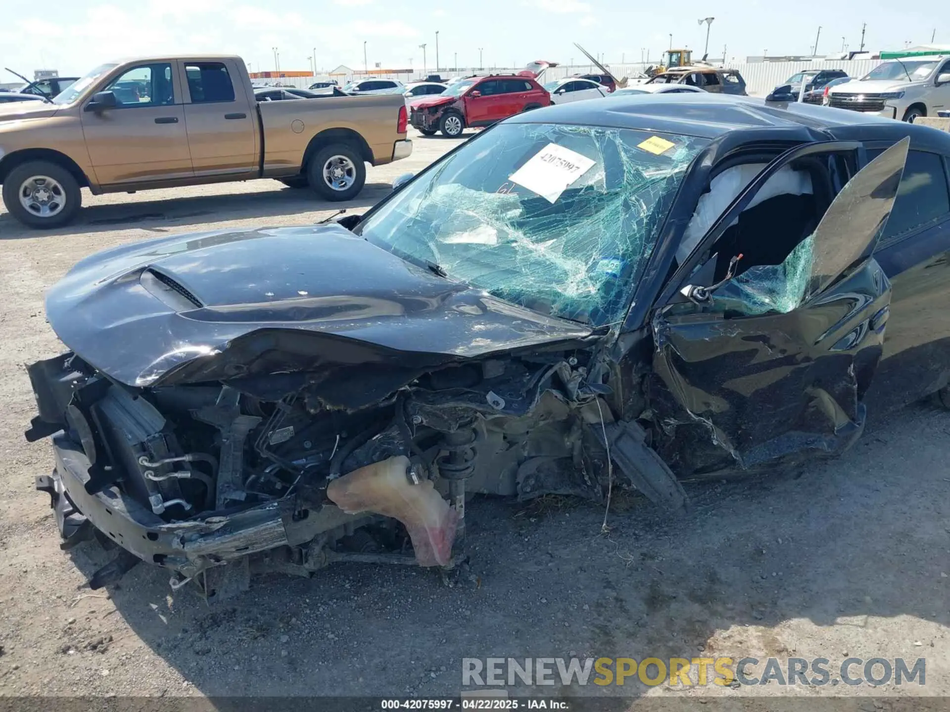 6 Photograph of a damaged car 2C3CDXCT5LH190673 DODGE CHARGER 2020