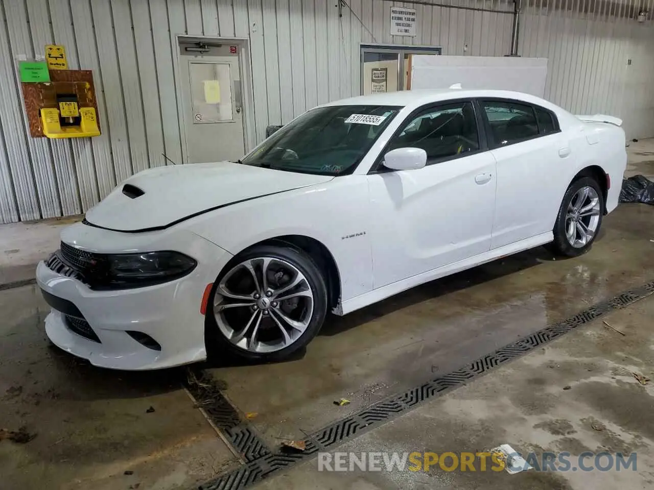 1 Photograph of a damaged car 2C3CDXCT6LH106716 DODGE CHARGER 2020
