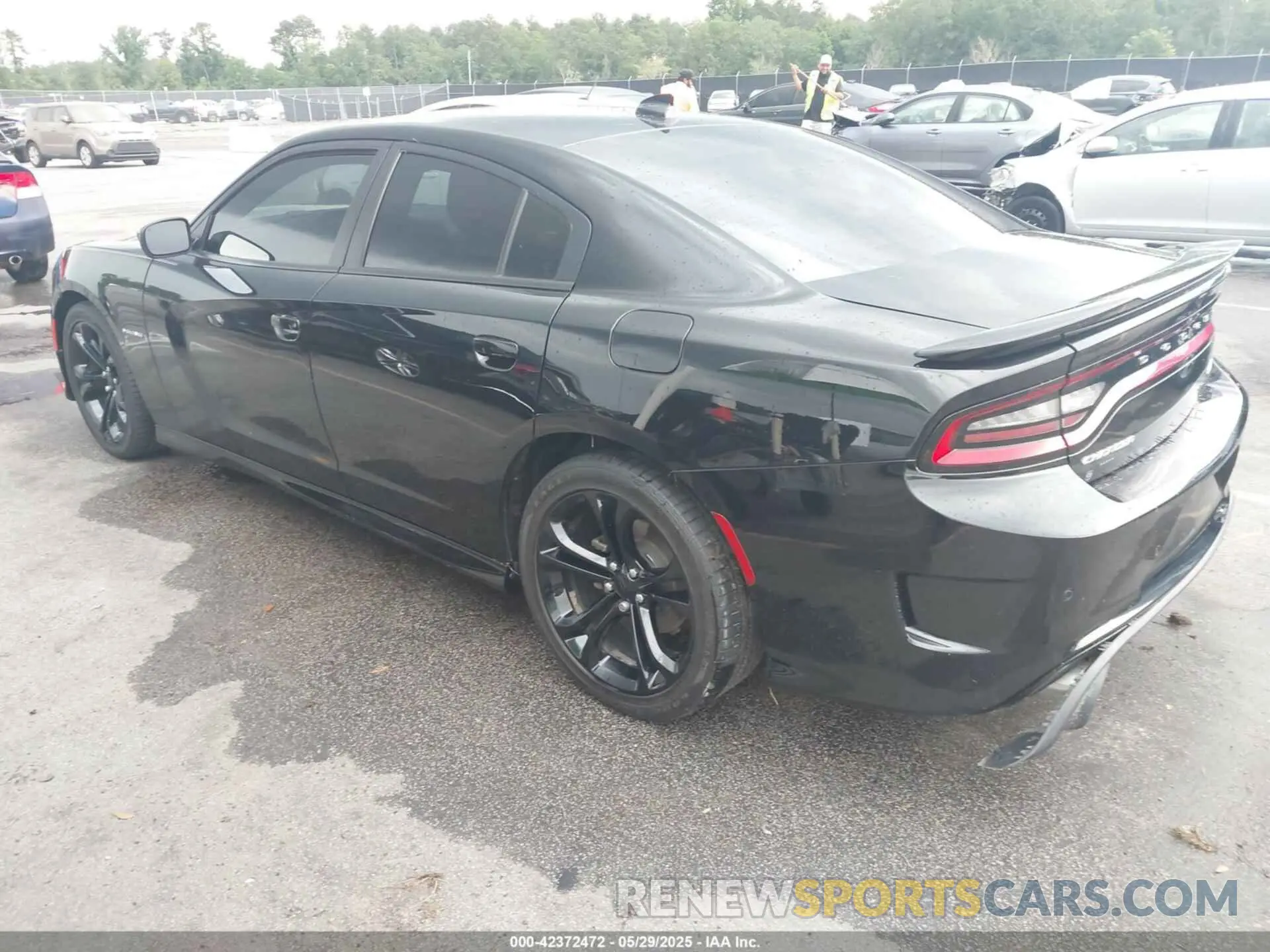3 Фотография поврежденного автомобиля 2C3CDXCT6LH141238 DODGE CHARGER 2020