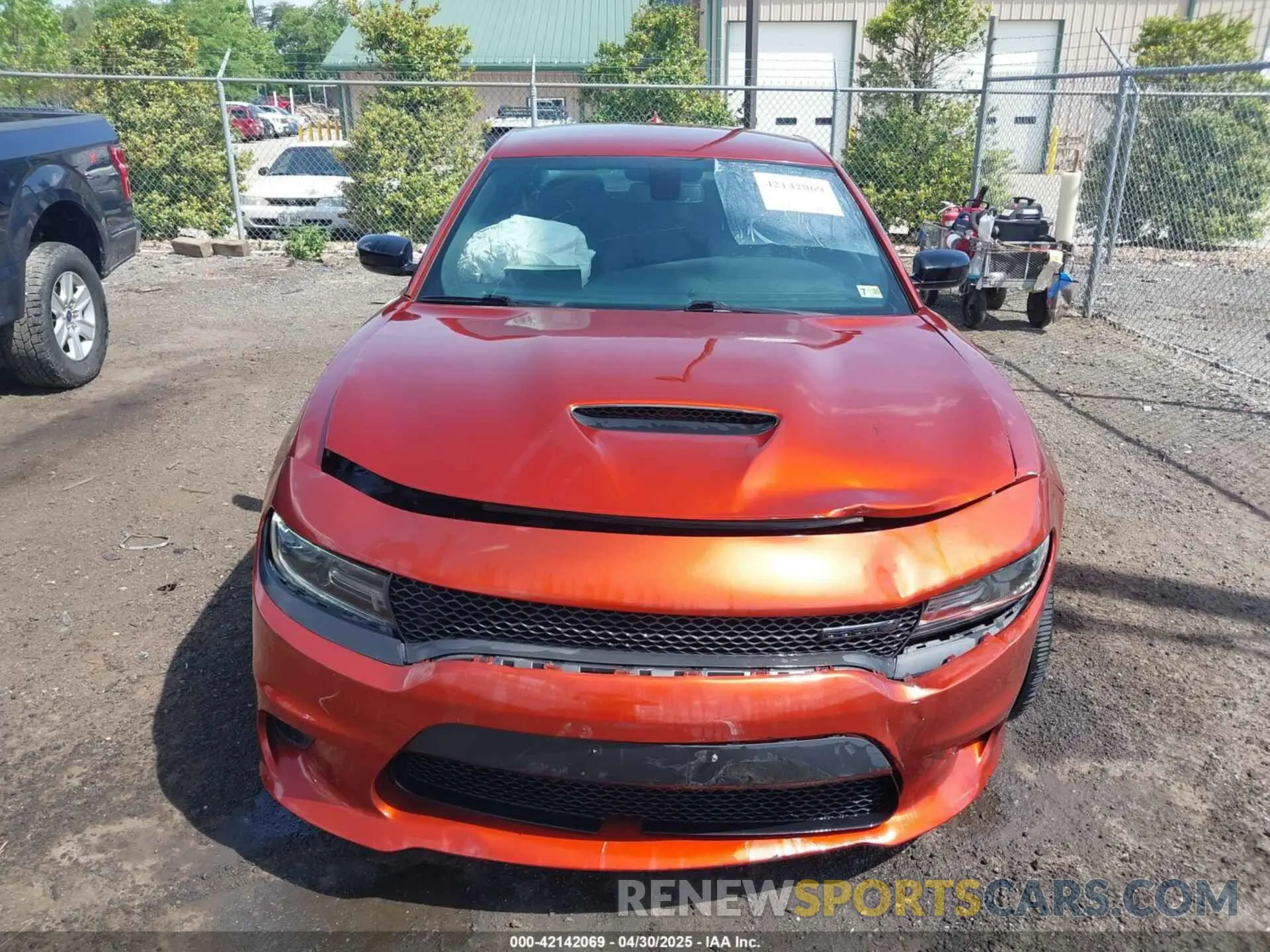 12 Photograph of a damaged car 2C3CDXCT7LH176452 DODGE CHARGER 2020