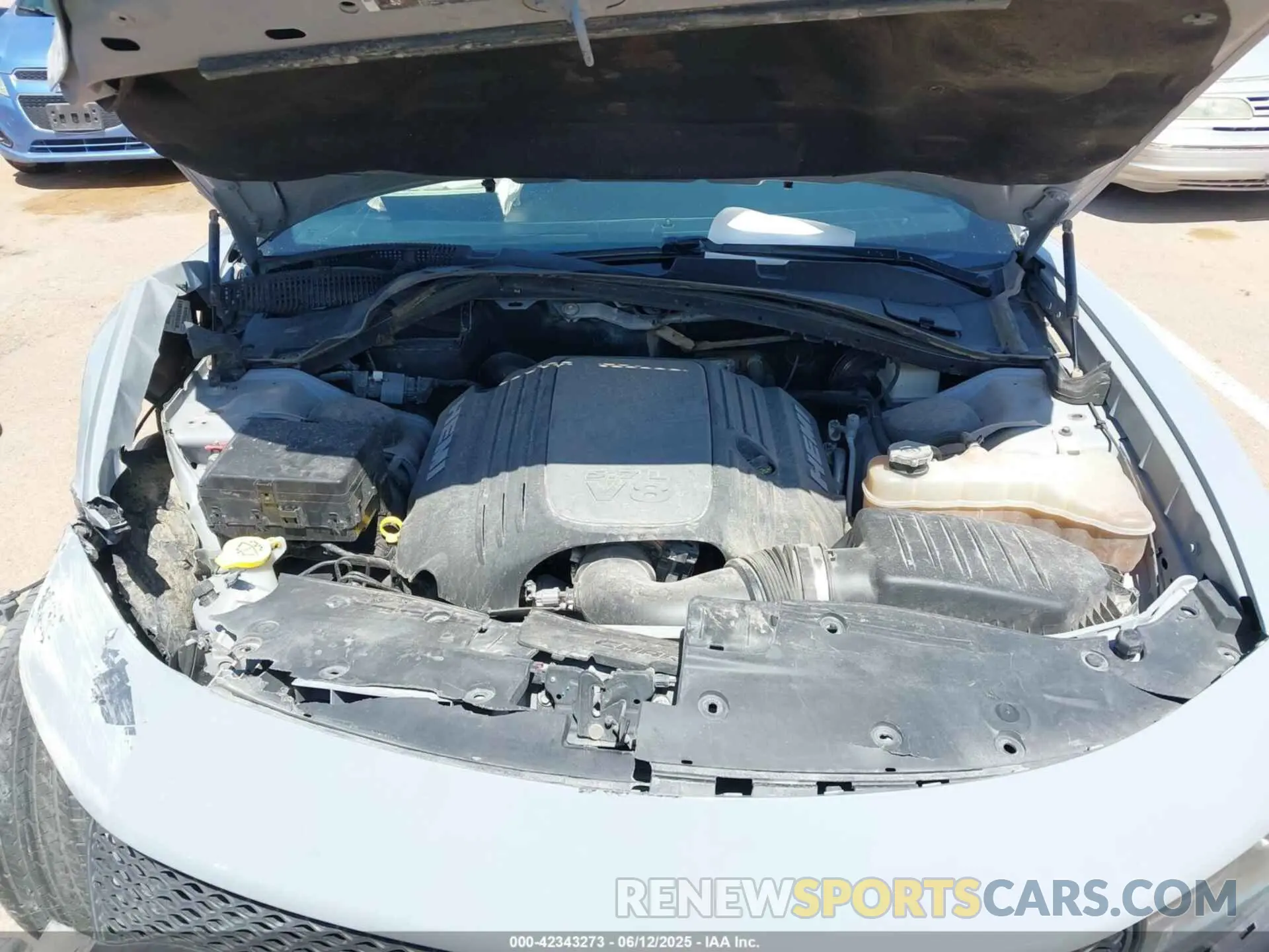 10 Photograph of a damaged car 2C3CDXCT7LH245608 DODGE CHARGER 2020