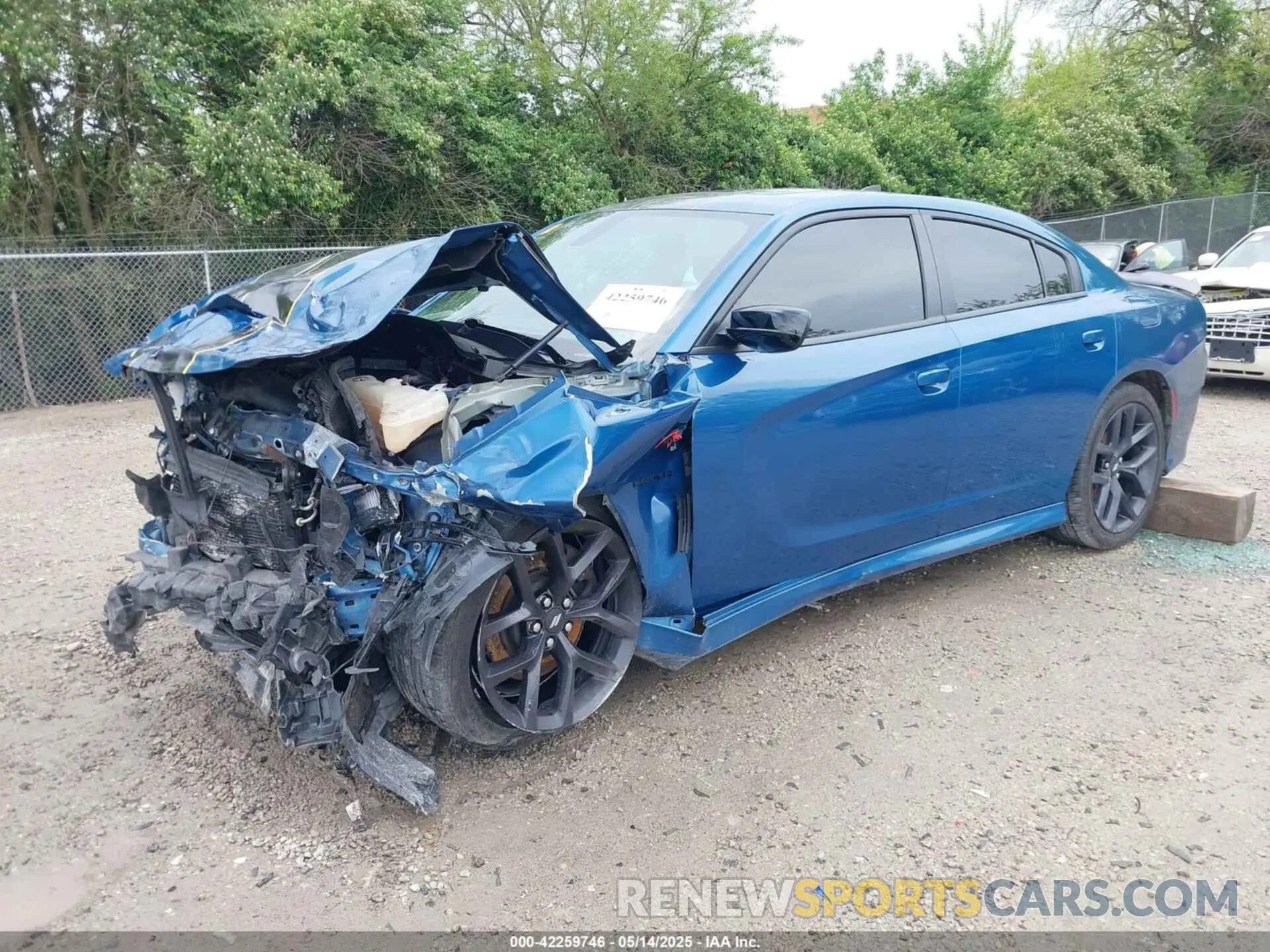 2 Photograph of a damaged car 2C3CDXCT8LH204808 DODGE CHARGER 2020