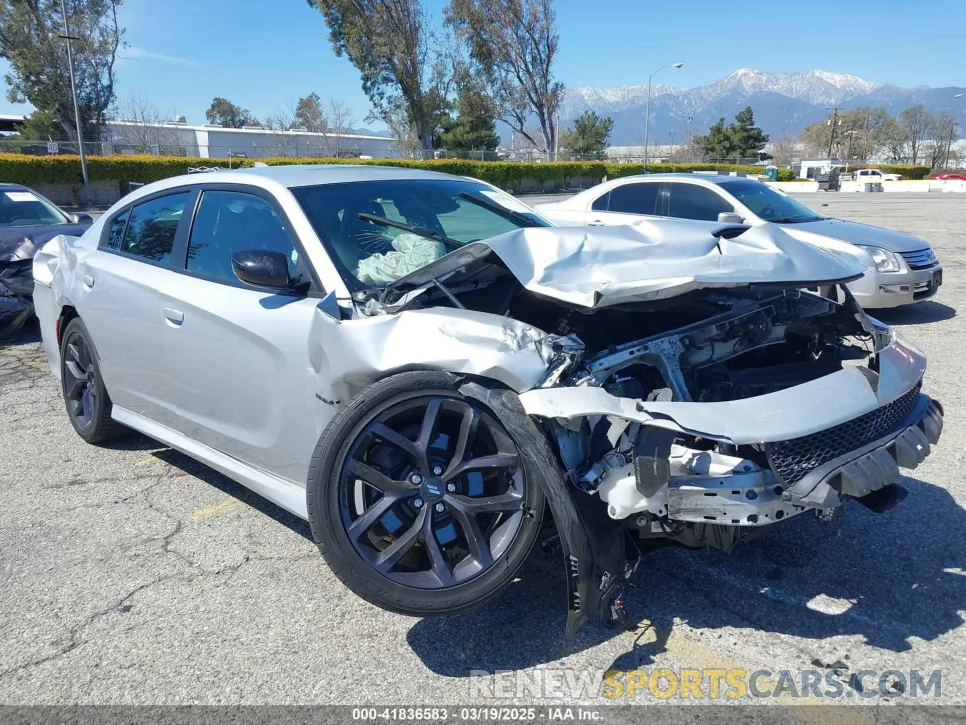 1 Фотография поврежденного автомобиля 2C3CDXCTXLH107822 DODGE CHARGER 2020
