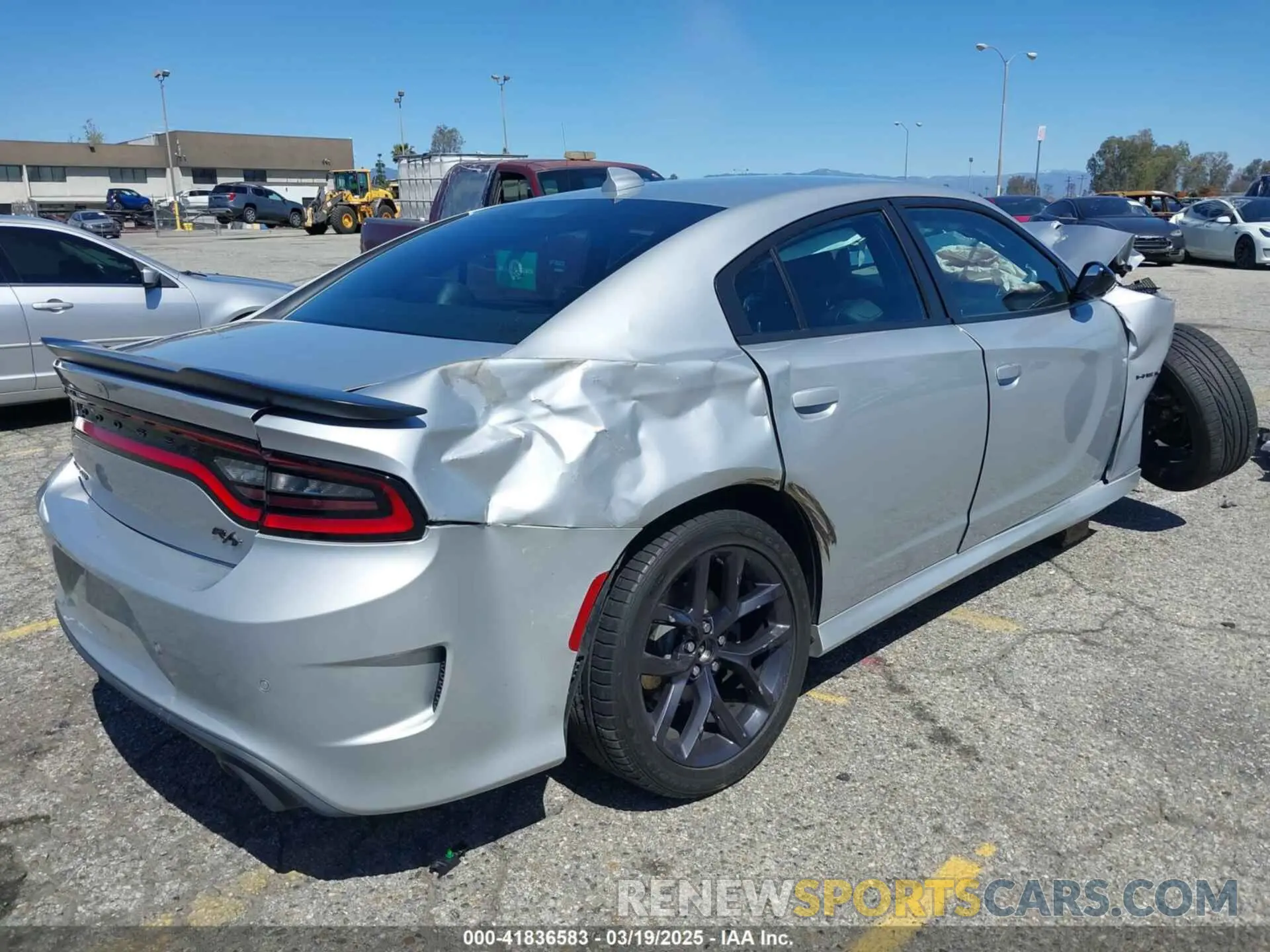 4 Фотография поврежденного автомобиля 2C3CDXCTXLH107822 DODGE CHARGER 2020