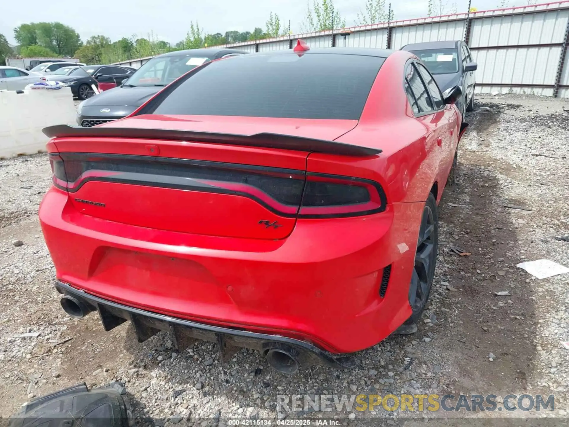 4 Photograph of a damaged car 2C3CDXCTXLH232576 DODGE CHARGER 2020