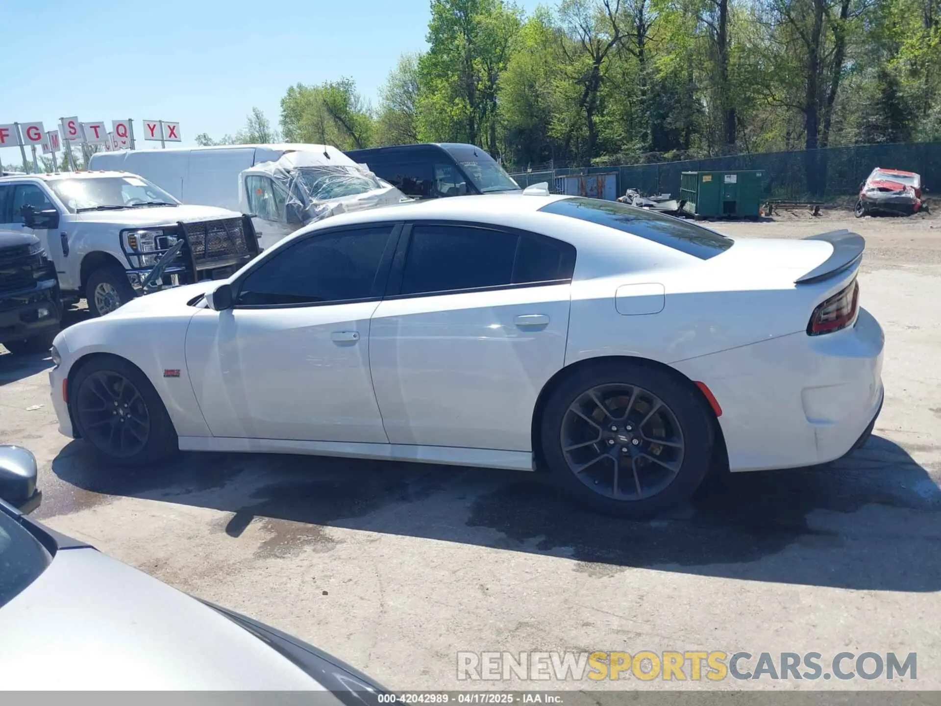 14 Photograph of a damaged car 2C3CDXGJ1LH120631 DODGE CHARGER 2020