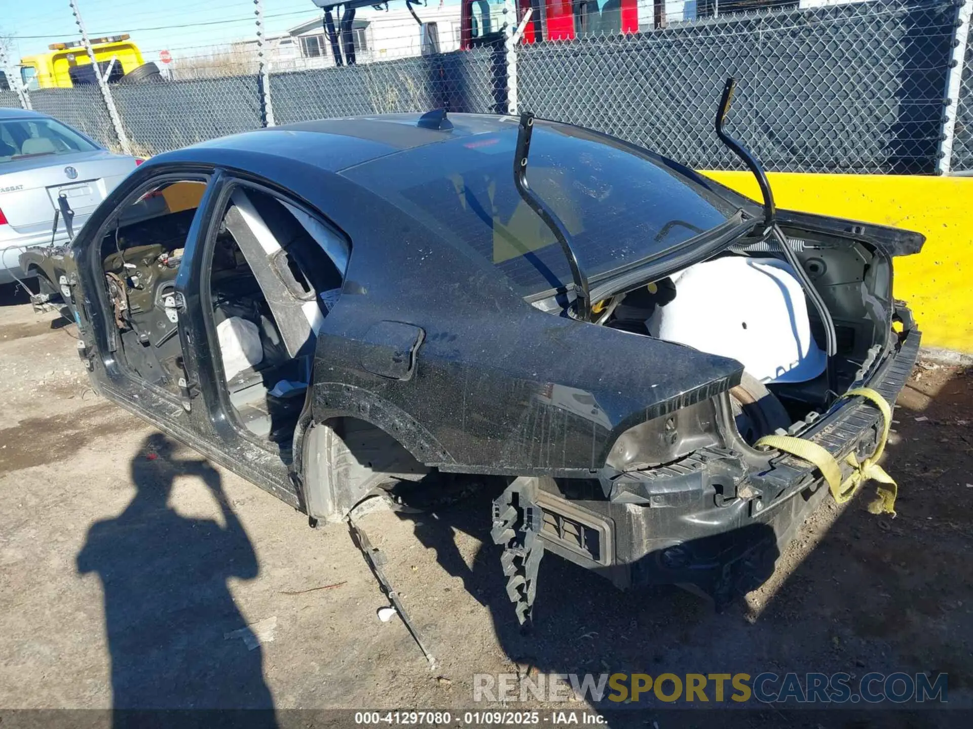 3 Photograph of a damaged car 2C3CDXGJ1LH160546 DODGE CHARGER 2020