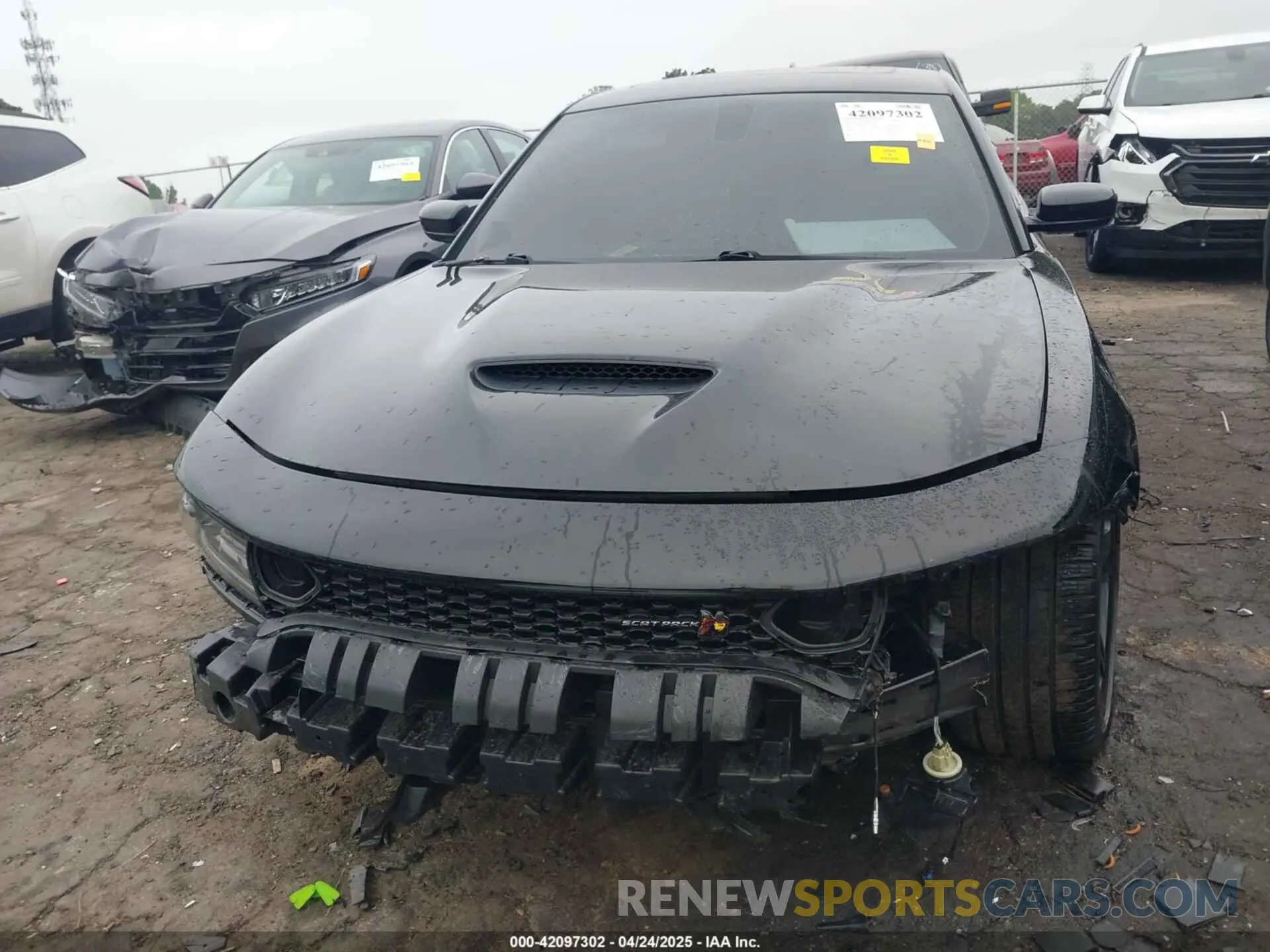 12 Photograph of a damaged car 2C3CDXGJ1LH162104 DODGE CHARGER 2020