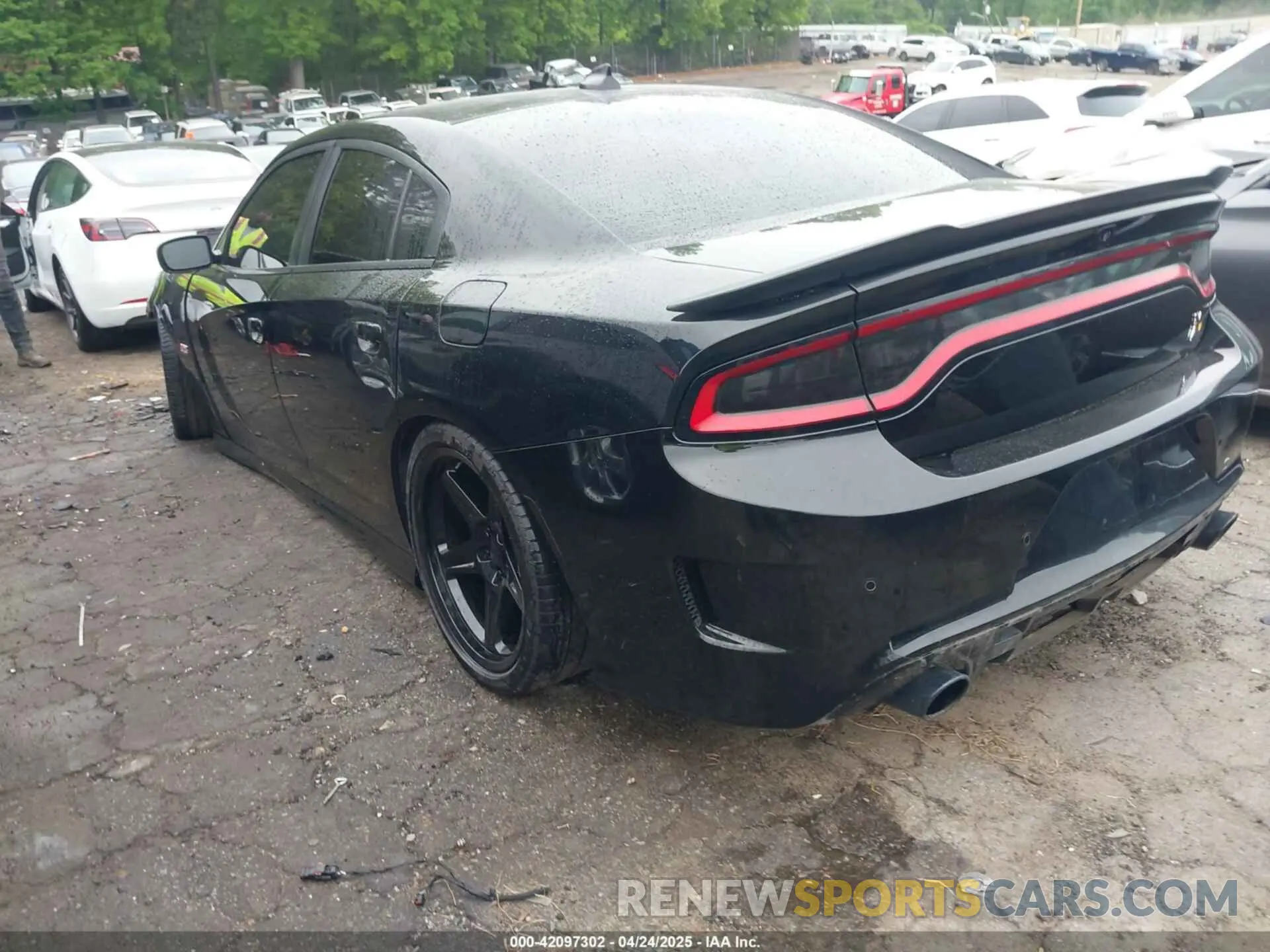 3 Photograph of a damaged car 2C3CDXGJ1LH162104 DODGE CHARGER 2020