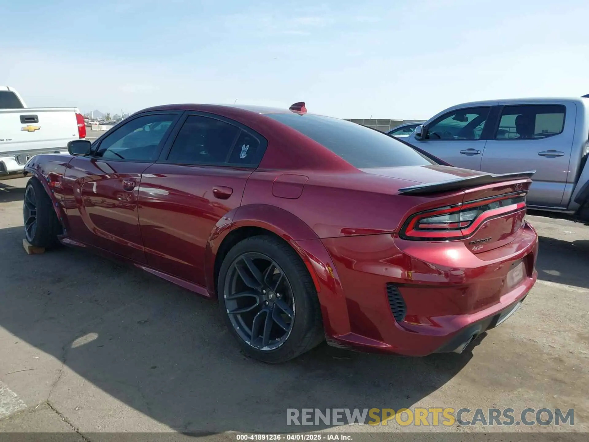 3 Фотография поврежденного автомобиля 2C3CDXGJ1LH180070 DODGE CHARGER 2020