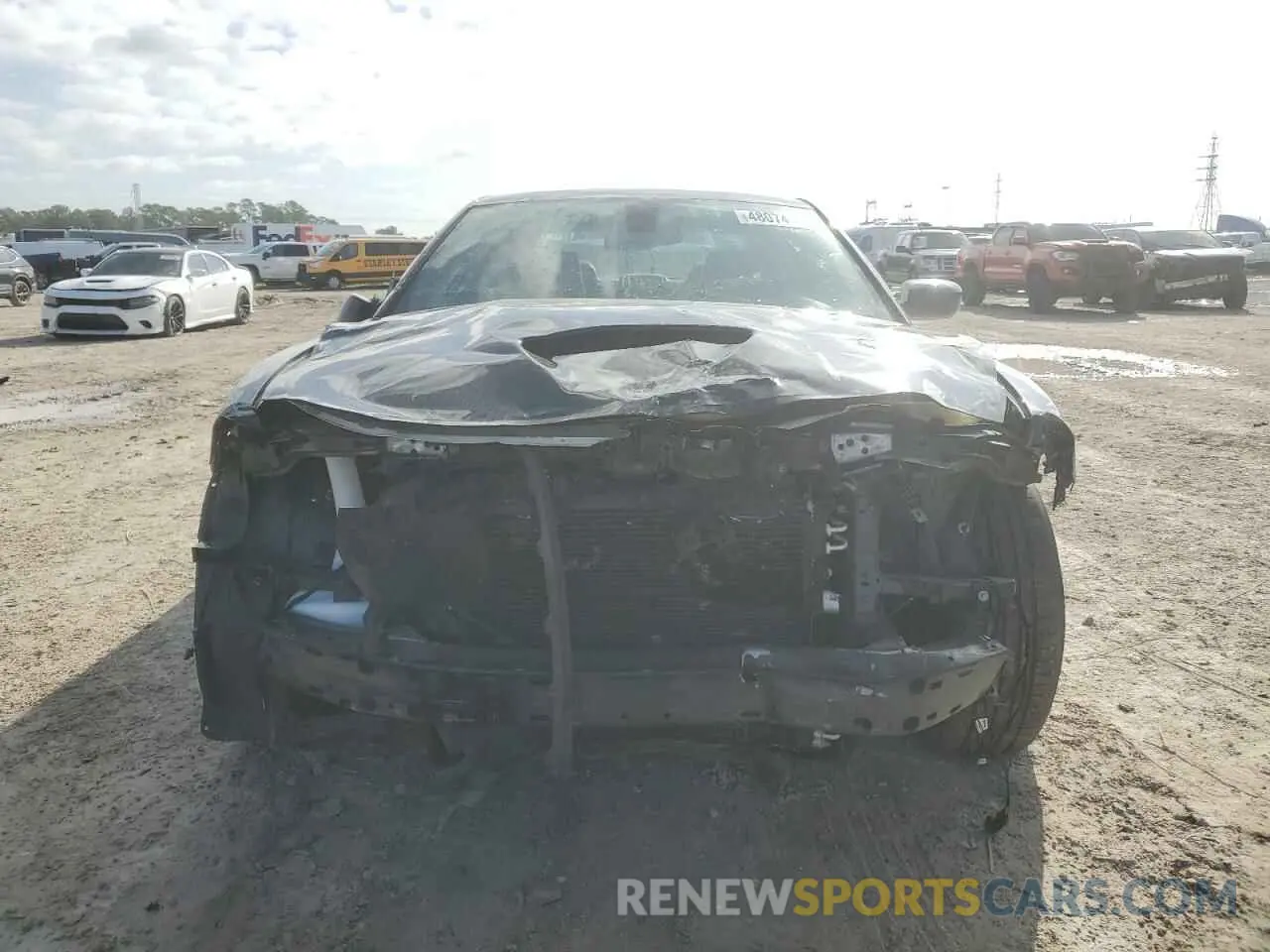 5 Photograph of a damaged car 2C3CDXGJ2LH254791 DODGE CHARGER 2020
