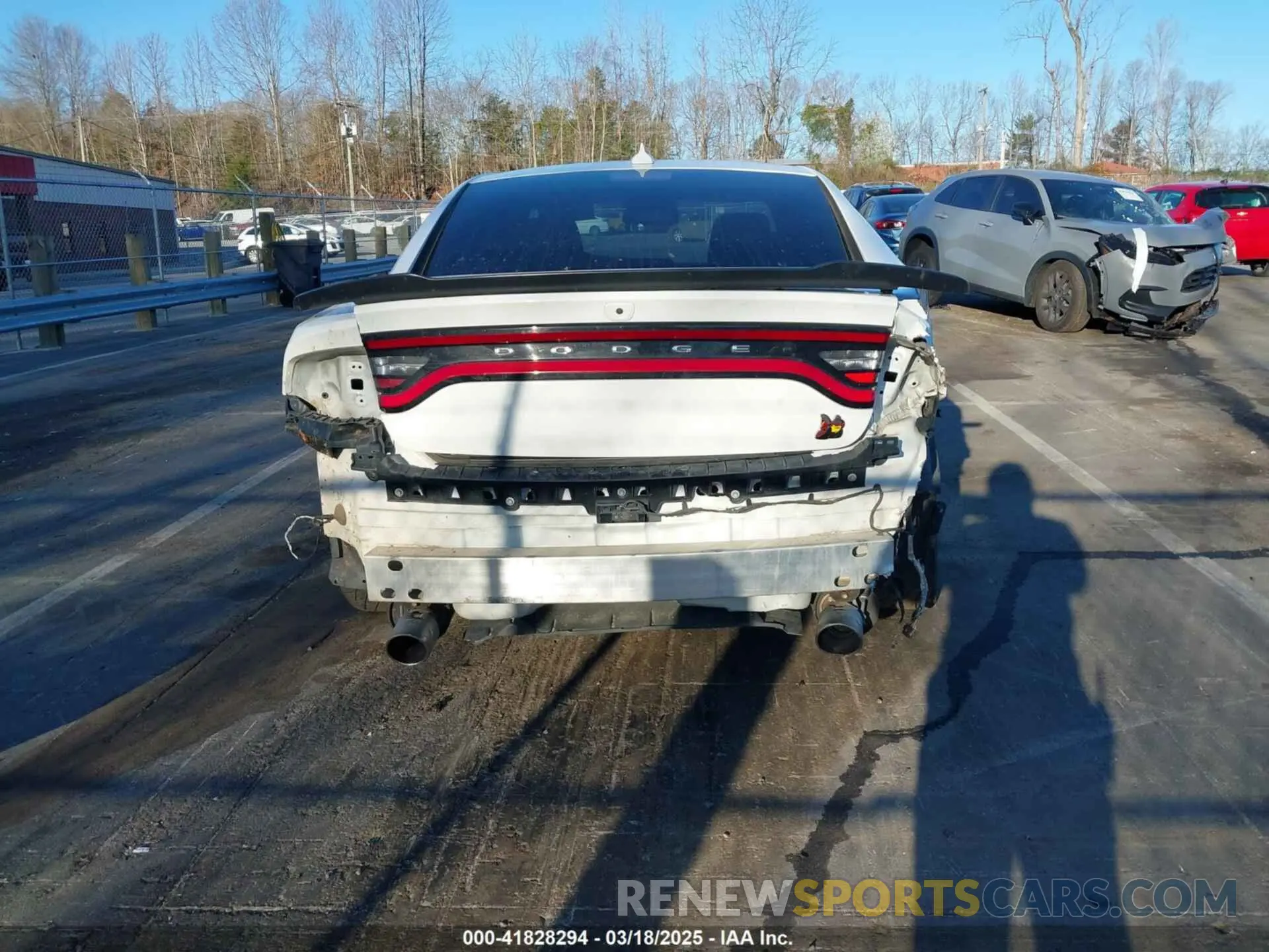 17 Фотография поврежденного автомобиля 2C3CDXGJ3LH244092 DODGE CHARGER 2020