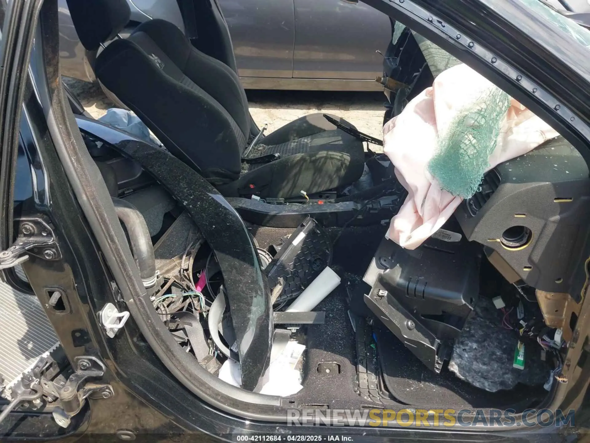 5 Photograph of a damaged car 2C3CDXGJ4LH193380 DODGE CHARGER 2020
