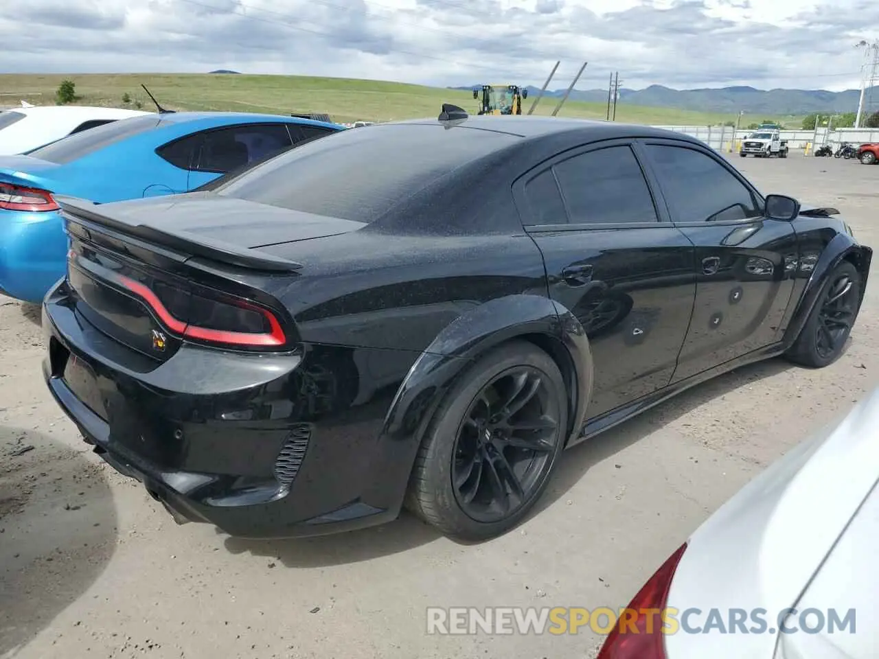 3 Photograph of a damaged car 2C3CDXGJ4LH211702 DODGE CHARGER 2020