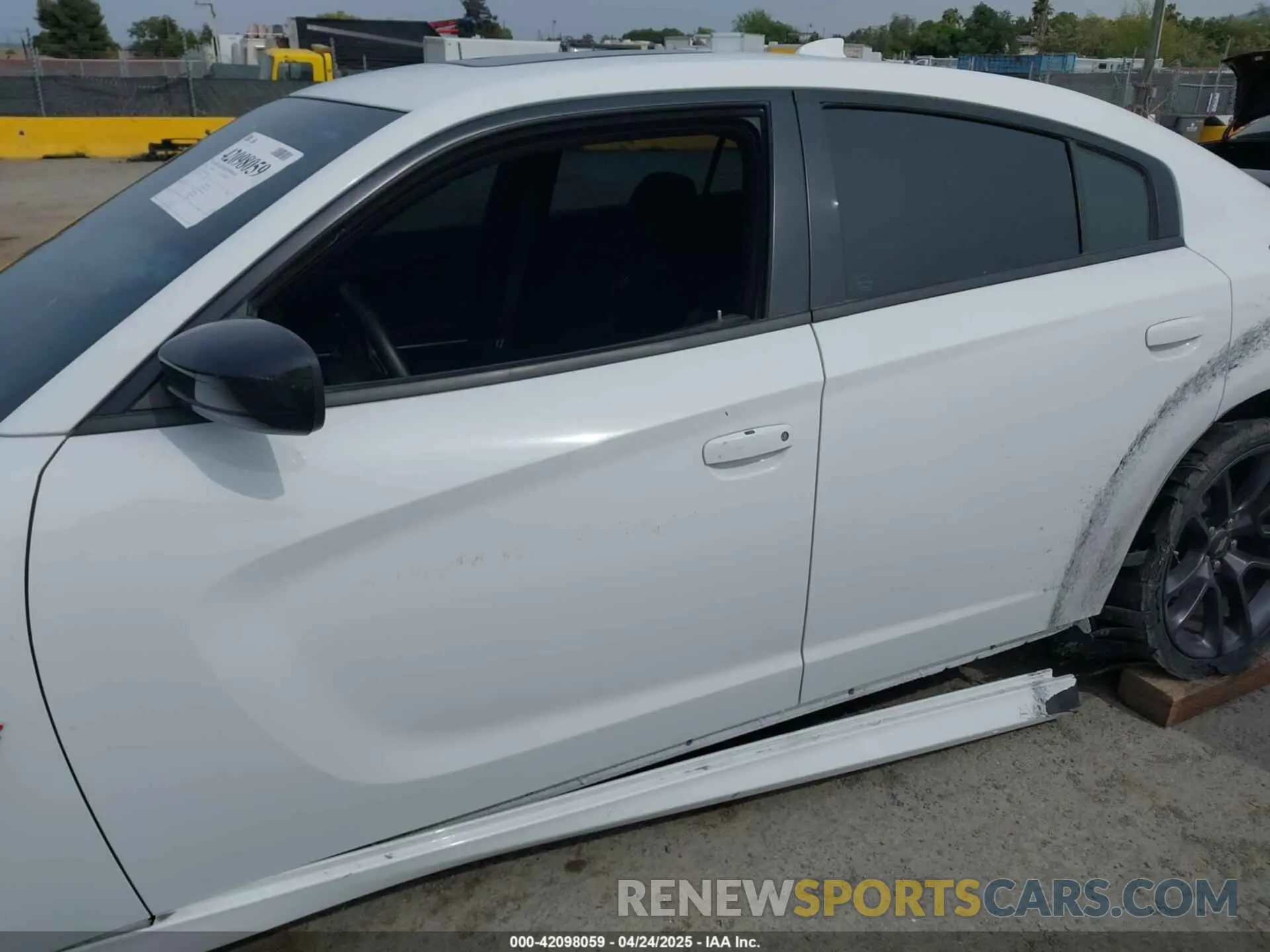 13 Photograph of a damaged car 2C3CDXGJ5LH180296 DODGE CHARGER 2020