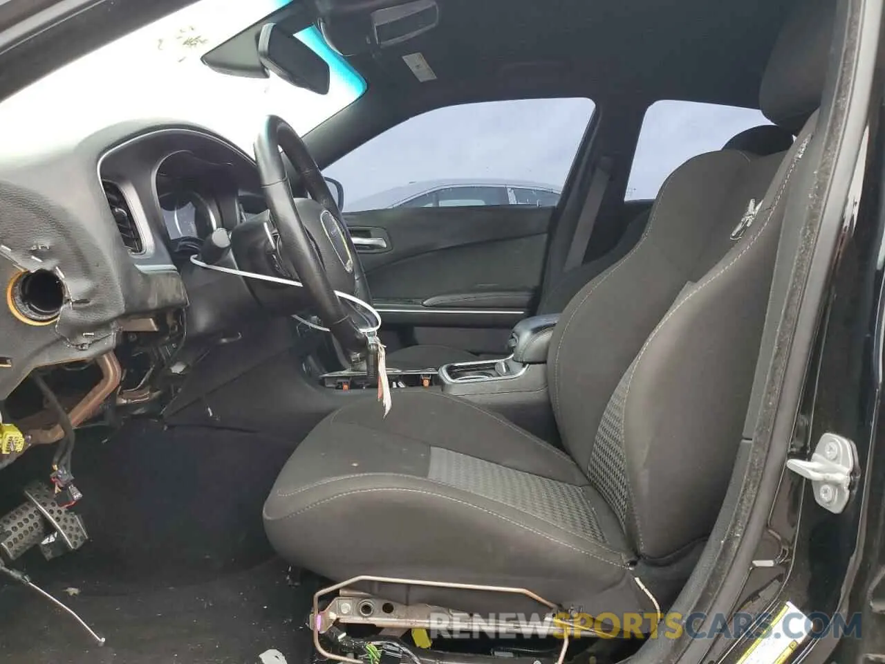 7 Photograph of a damaged car 2C3CDXGJ5LH219503 DODGE CHARGER 2020