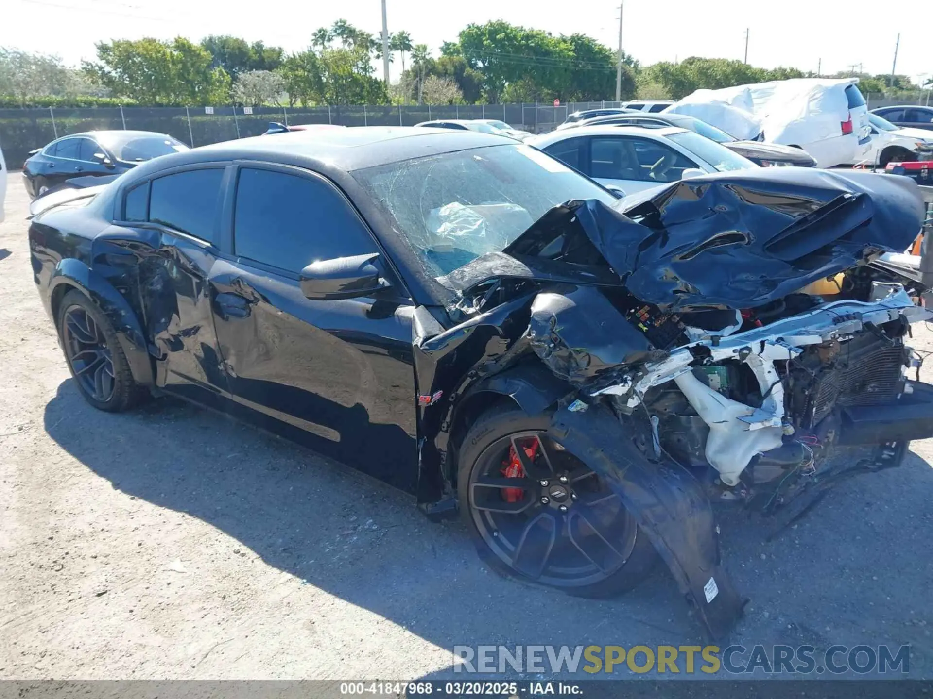 1 Photograph of a damaged car 2C3CDXGJ6LH144830 DODGE CHARGER 2020