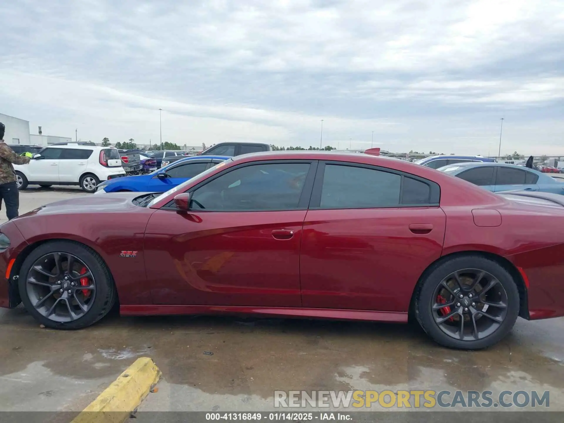 14 Photograph of a damaged car 2C3CDXGJ8LH132985 DODGE CHARGER 2020