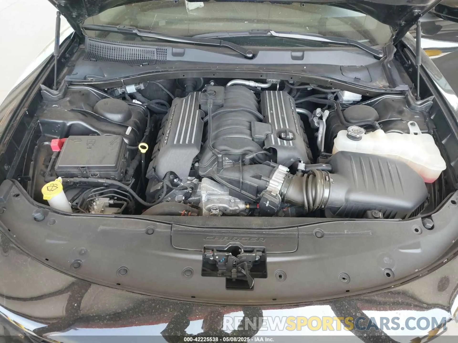10 Photograph of a damaged car 2C3CDXGJ8LH226137 DODGE CHARGER 2020