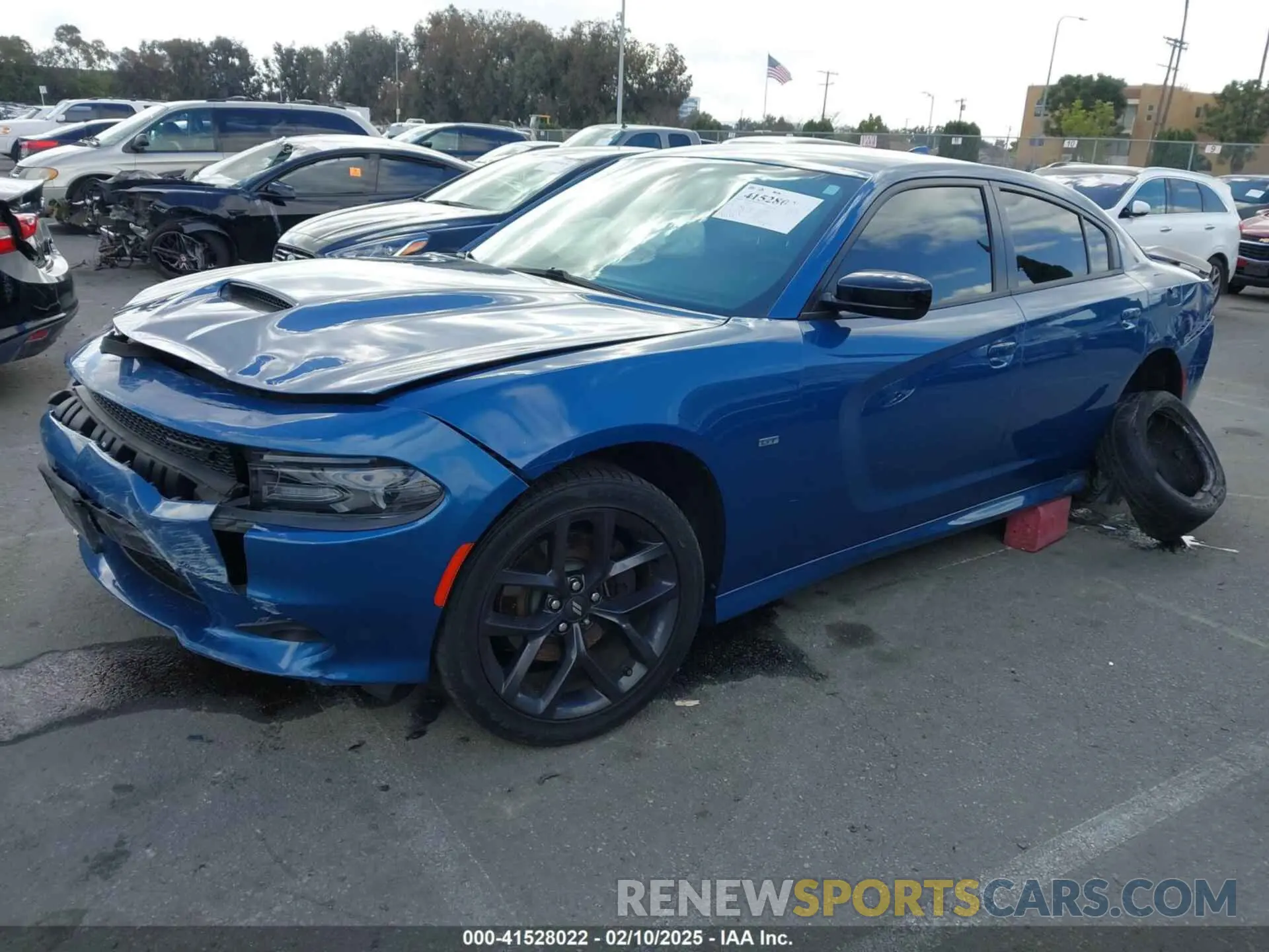 2 Фотография поврежденного автомобиля 2C3CDXHG0LH138217 DODGE CHARGER 2020