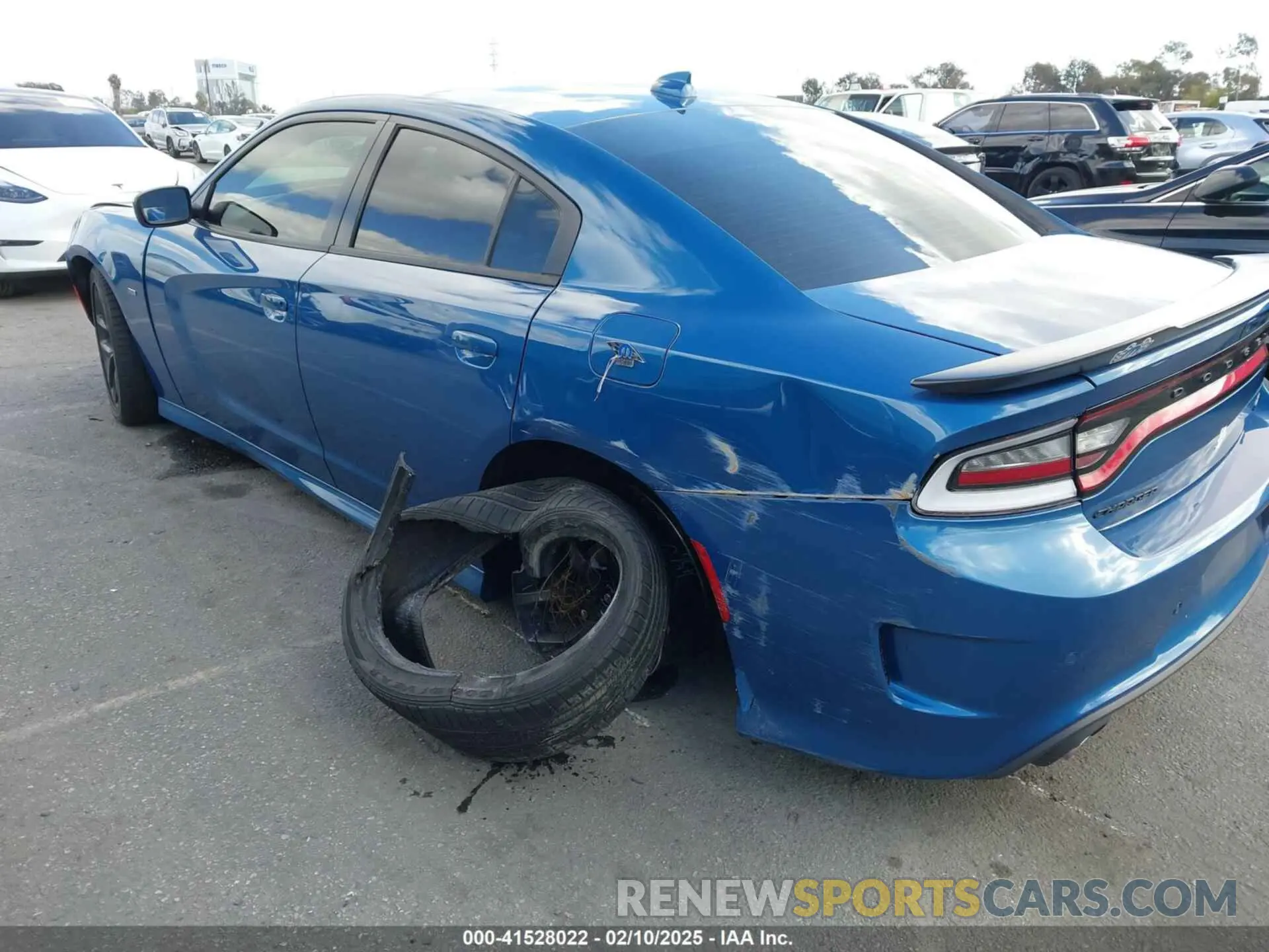 6 Фотография поврежденного автомобиля 2C3CDXHG0LH138217 DODGE CHARGER 2020