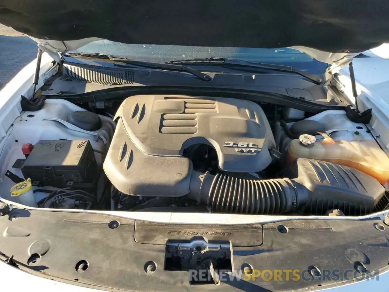 11 Фотография поврежденного автомобиля 2C3CDXHG4LH219818 DODGE CHARGER 2020