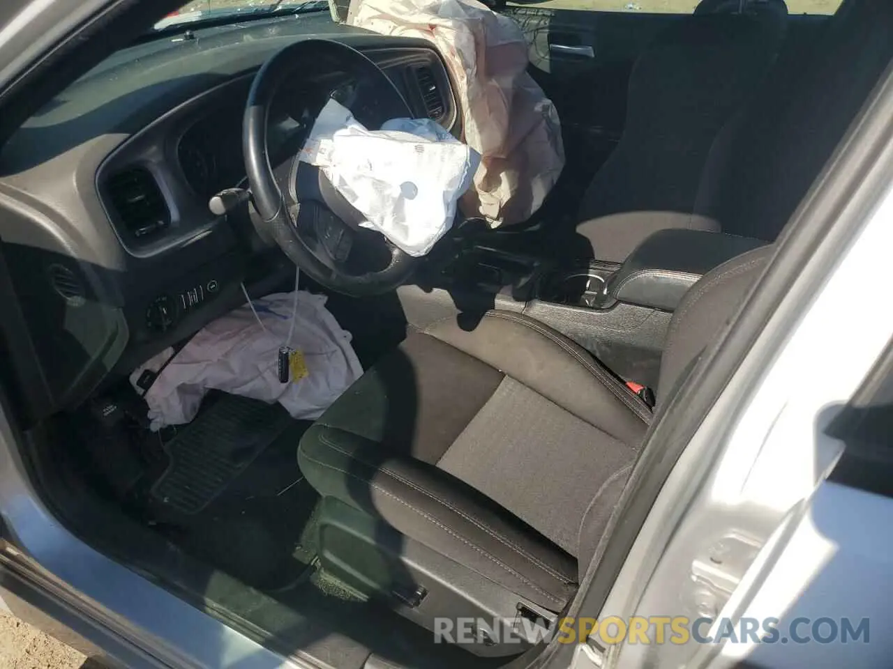 7 Photograph of a damaged car 2C3CDXHG7LH134326 DODGE CHARGER 2020