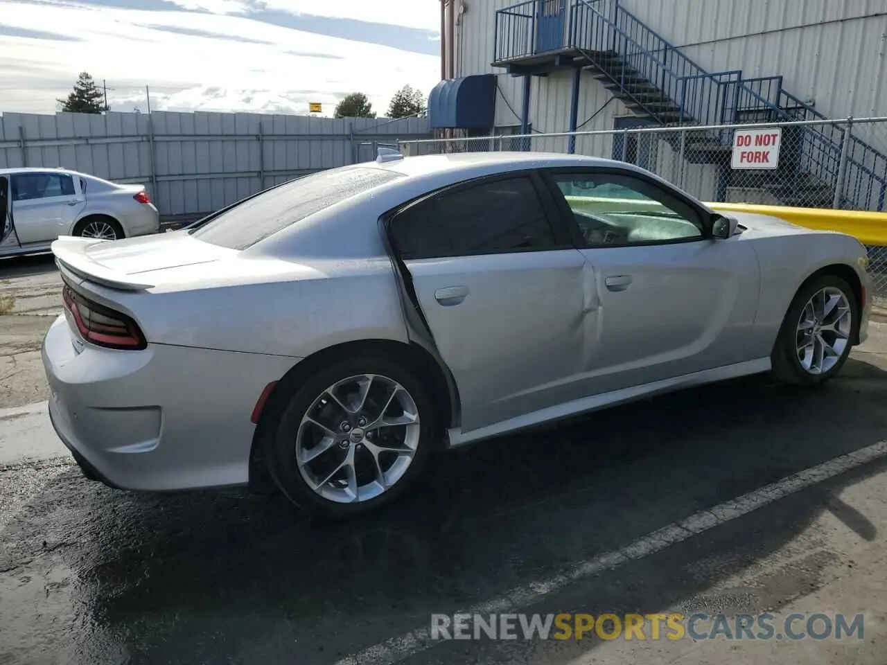 3 Photograph of a damaged car 2C3CDXHG9LH186508 DODGE CHARGER 2020