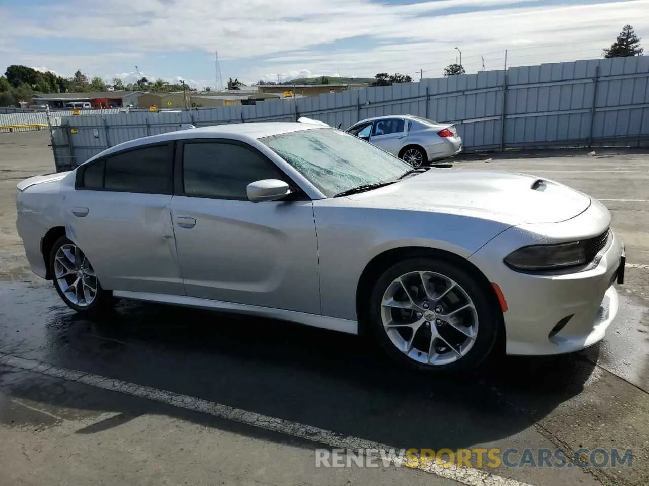 4 Photograph of a damaged car 2C3CDXHG9LH186508 DODGE CHARGER 2020