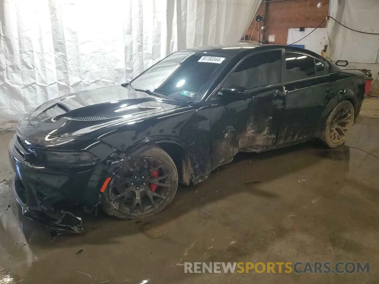 1 Photograph of a damaged car 2C3CDXL91LH199245 DODGE CHARGER 2020
