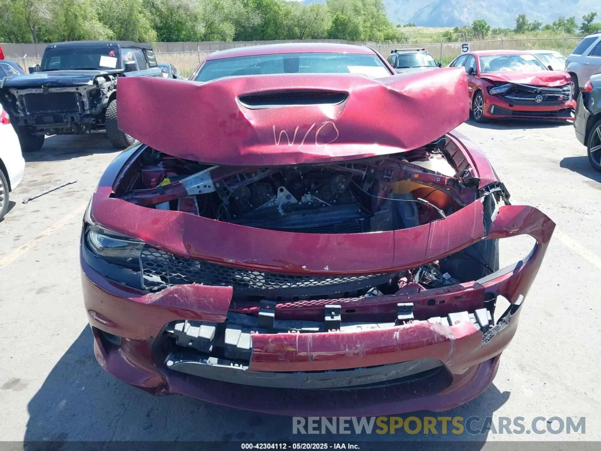 12 Photograph of a damaged car 2C3CDXMG2LH200755 DODGE CHARGER 2020